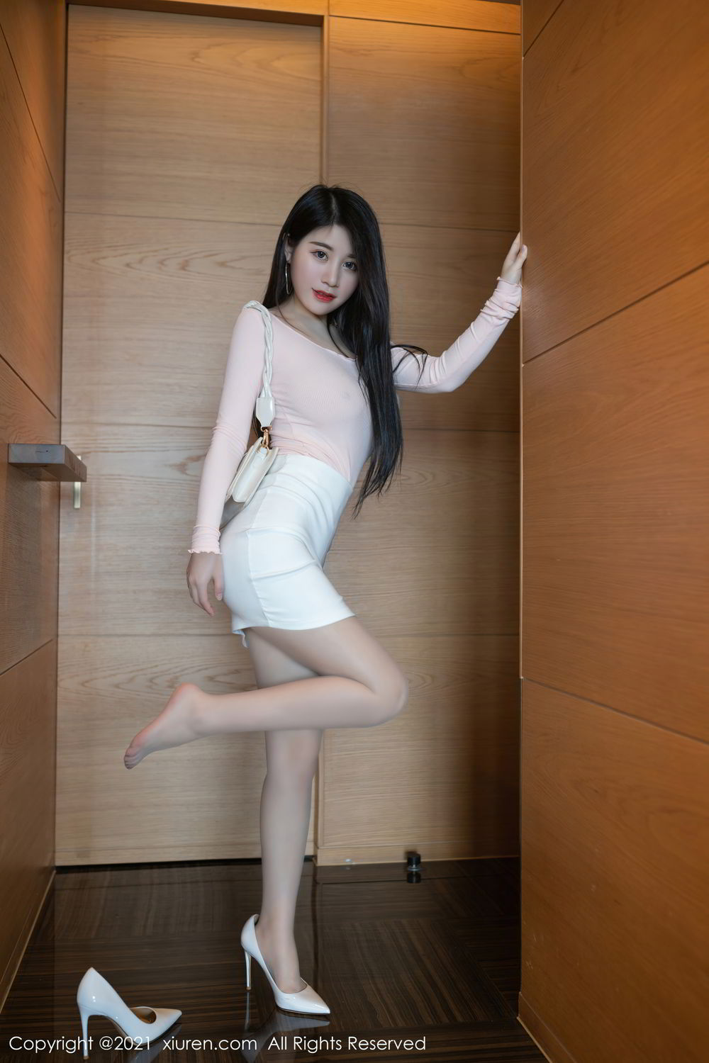 美七Mia的澳门旅拍 粉色娇媚服饰主题