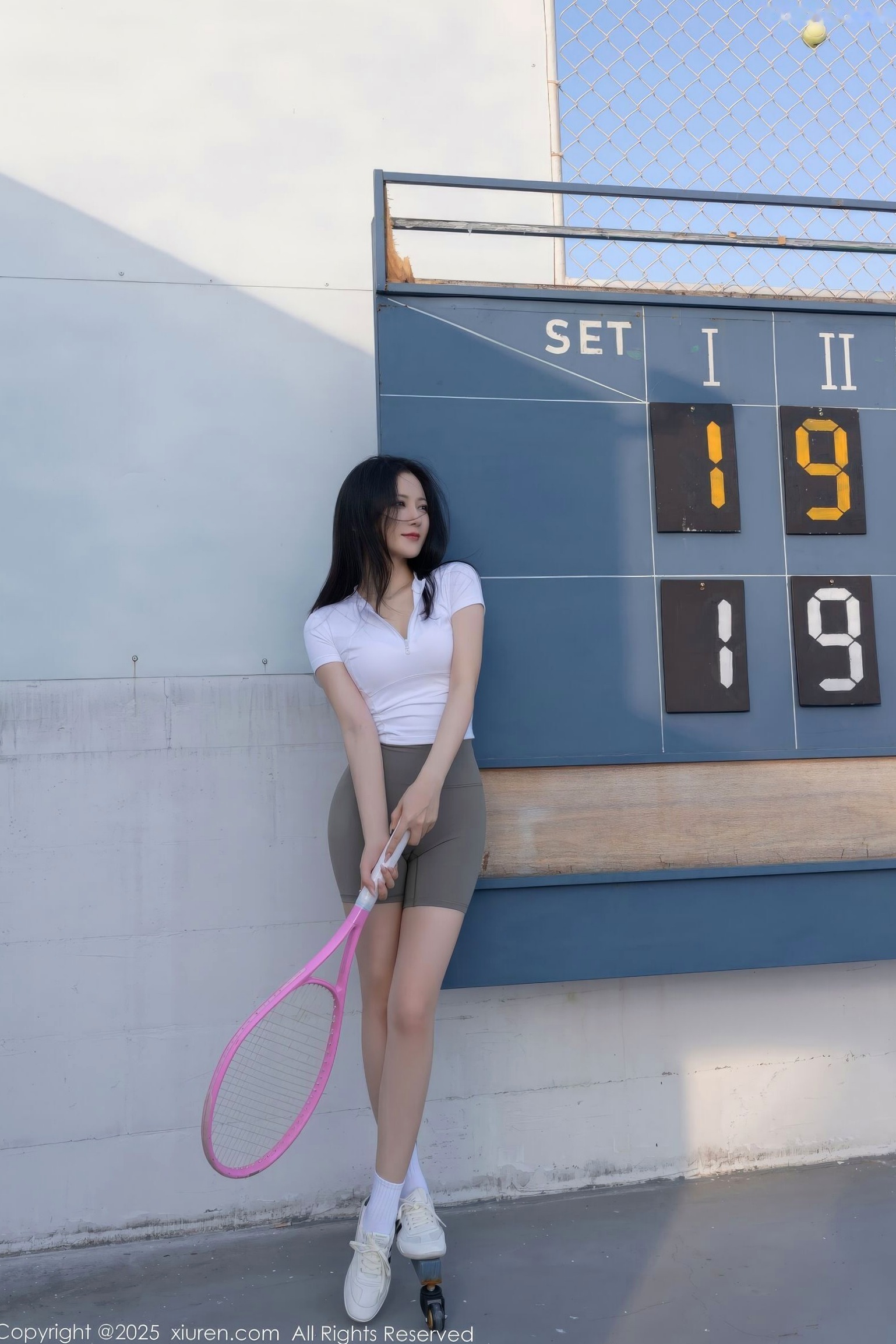 XiuRen秀人网-11106-鱼子酱Fish-网球场阳光运动风写真 极品白嫩女神性感诱惑