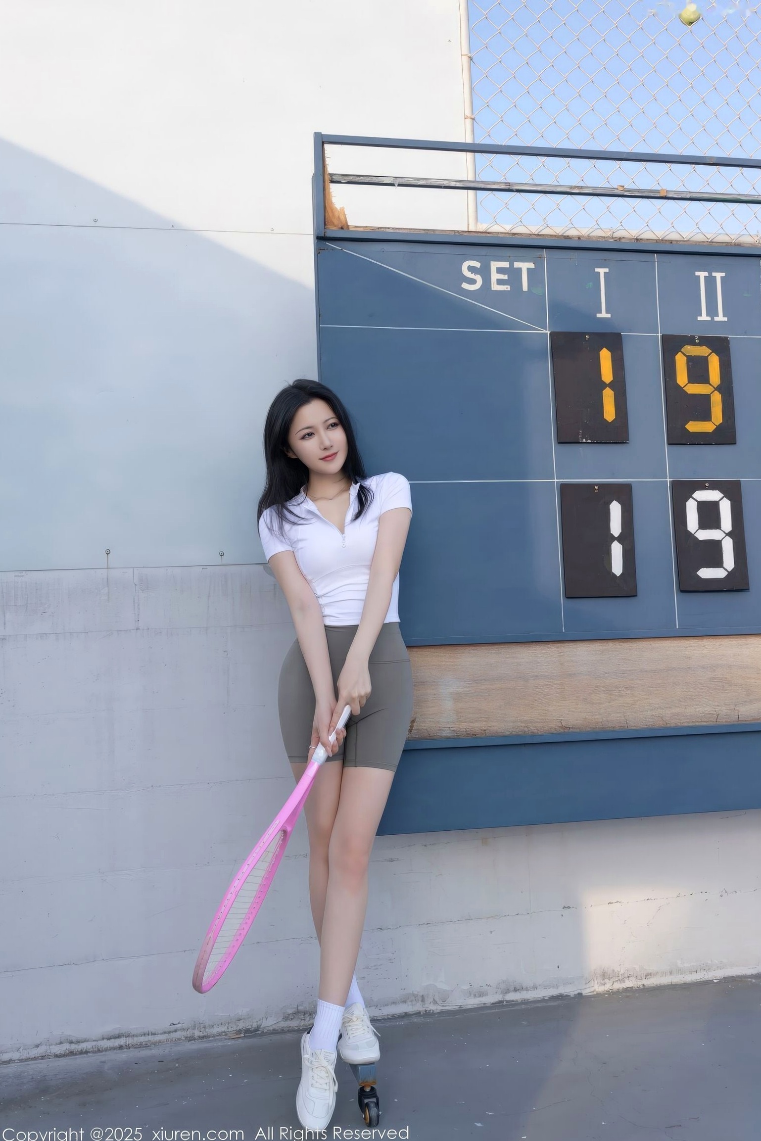 XiuRen秀人网-11106-鱼子酱Fish-网球场阳光运动风写真 极品白嫩女神性感诱惑