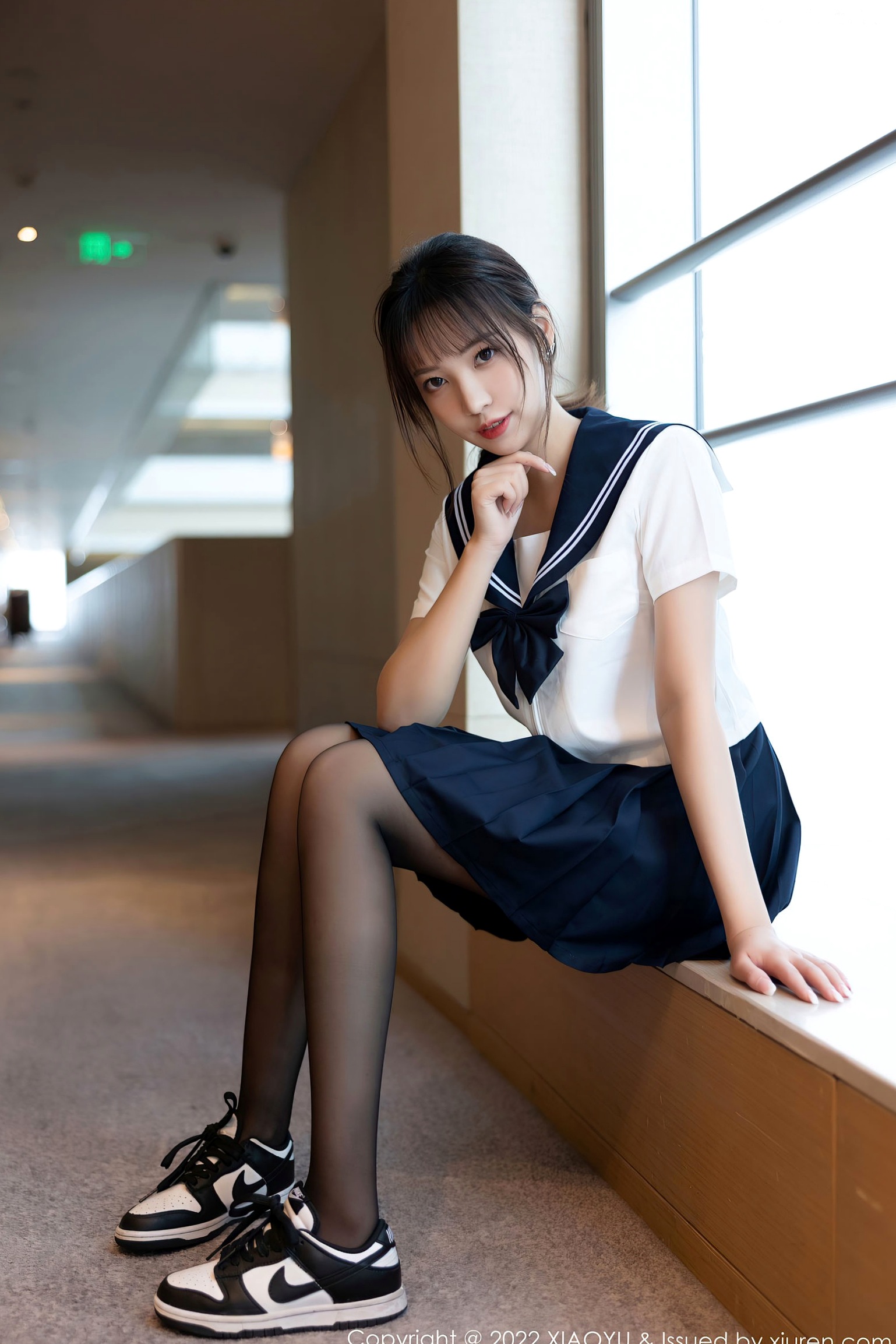 XiaoYu语画界794期:郑颖姗JK制服诱惑,青岛旅拍室内私房,超薄黑丝美腿尽显,青春校园风情
