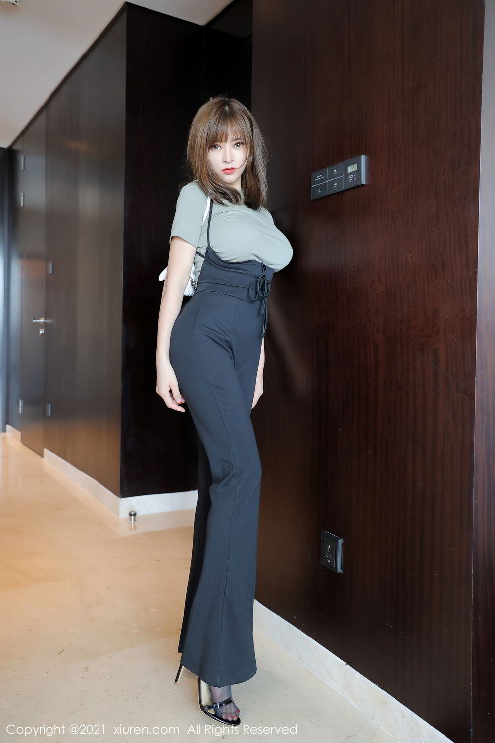童颜欧派奈沐子 喜欢这样的妹子