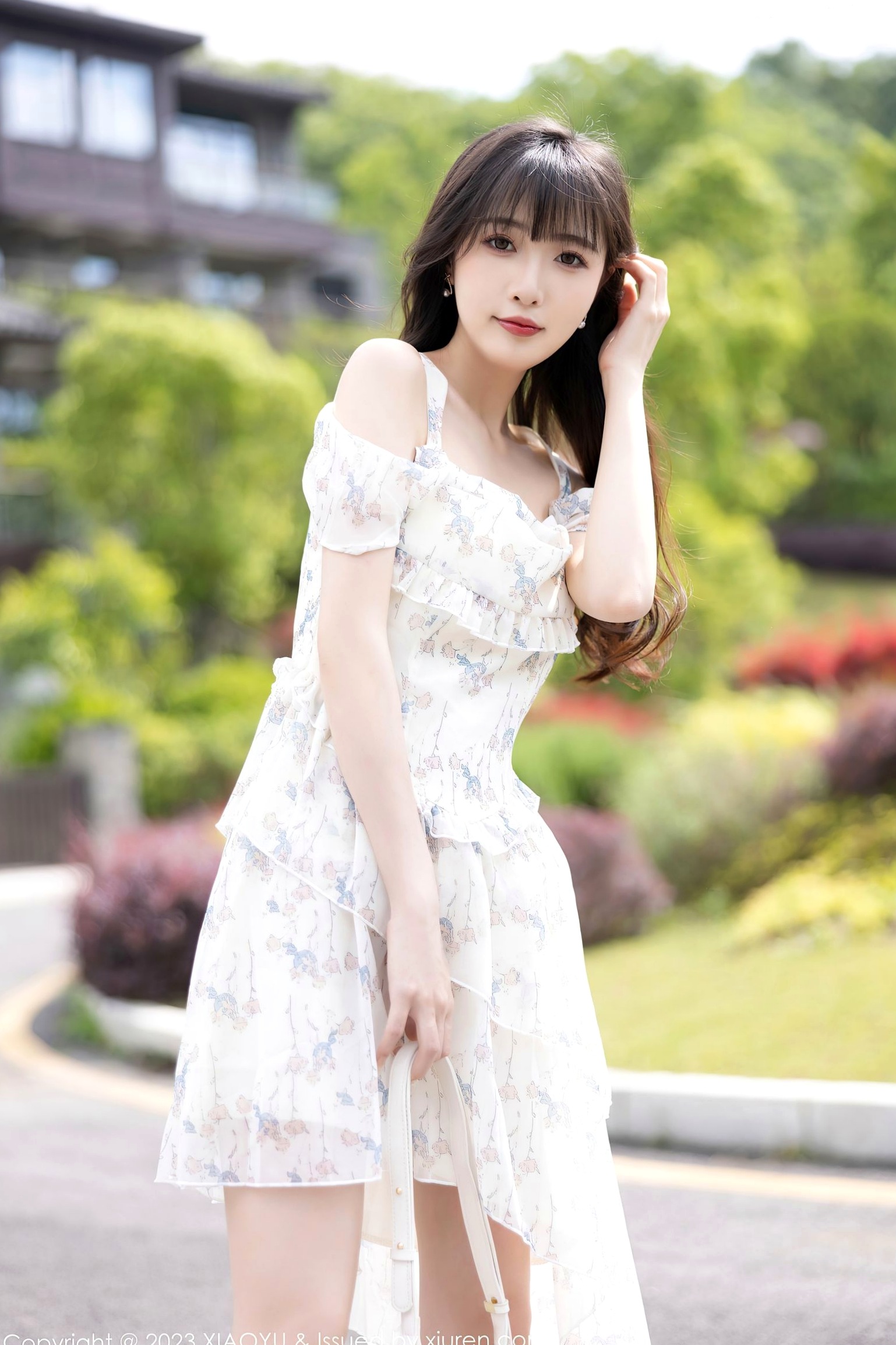 XiaoYu语画界-1058-林星阑-贵州旅拍-清新碎花白裙与性感轻透白婚纱-极致纯欲写真