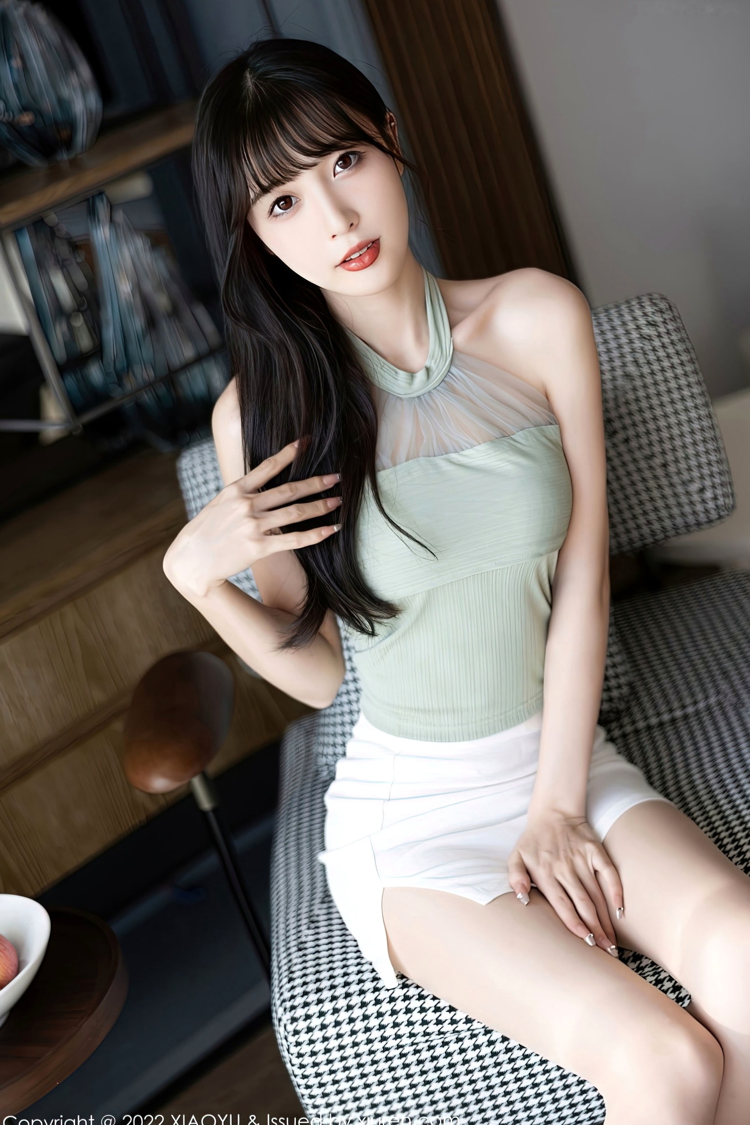 XiaoYu语画界-906-林星阑私房写真-清新粉色内衣与千鸟格椅优雅撩人-唯美室内气质女神大片