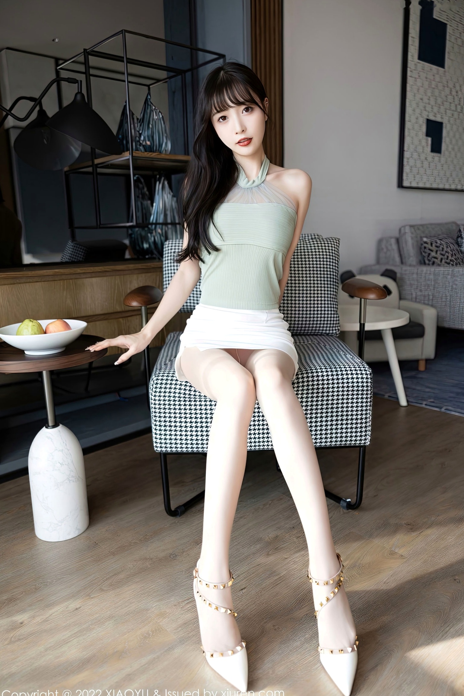XiaoYu语画界-906-林星阑私房写真-清新粉色内衣与千鸟格椅优雅撩人-唯美室内气质女神大片