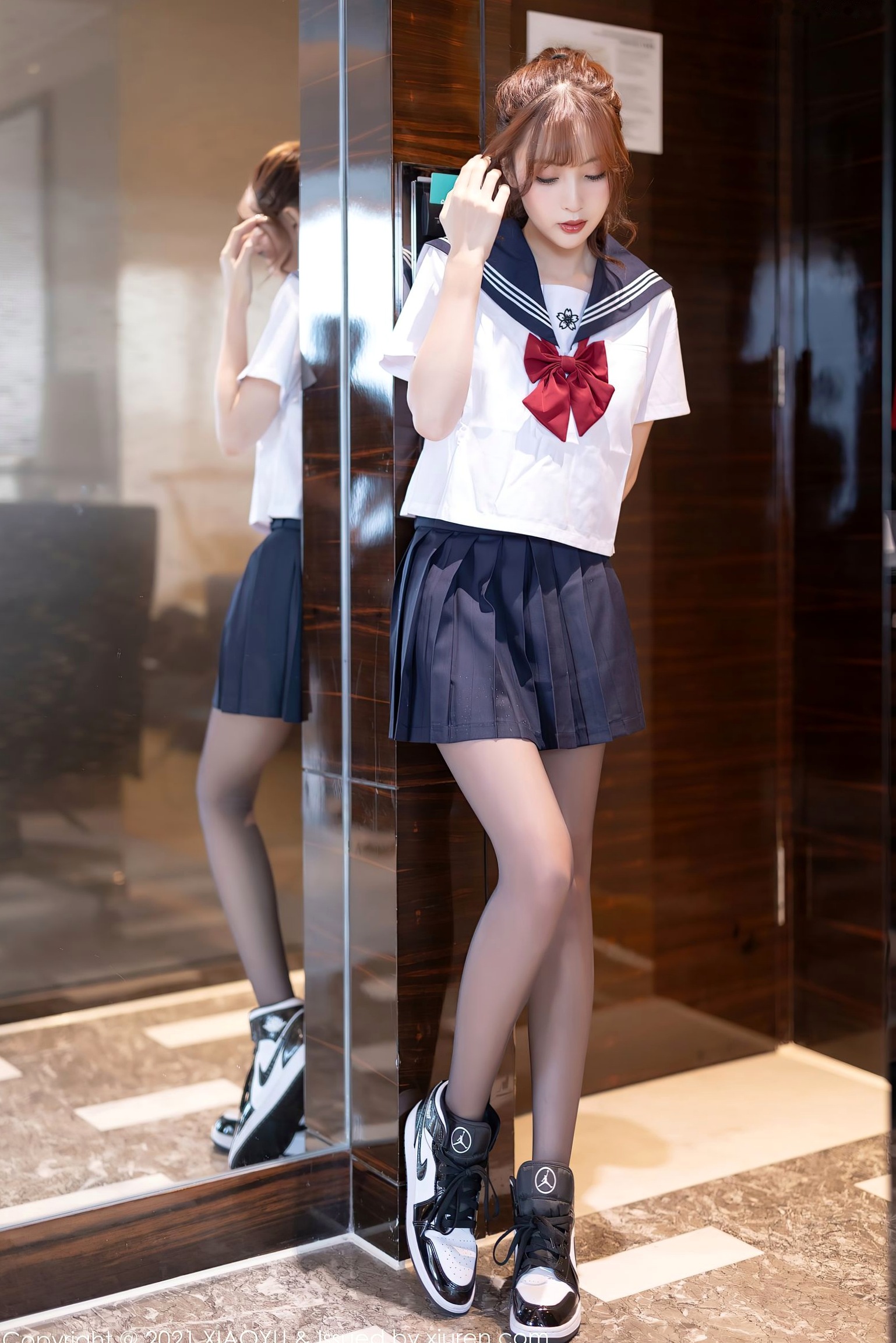 林星阑JK制服黑丝诱惑视觉大片:清纯少女与性感的灵动碰撞,极致展现迷人身材与诱惑美腿,语画界精品呈现