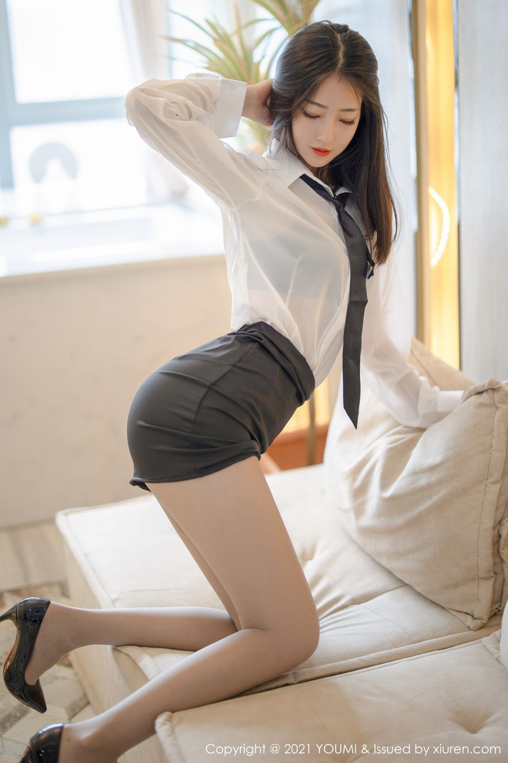 新人妹子熊小诺 白衬衫黑短裙OL