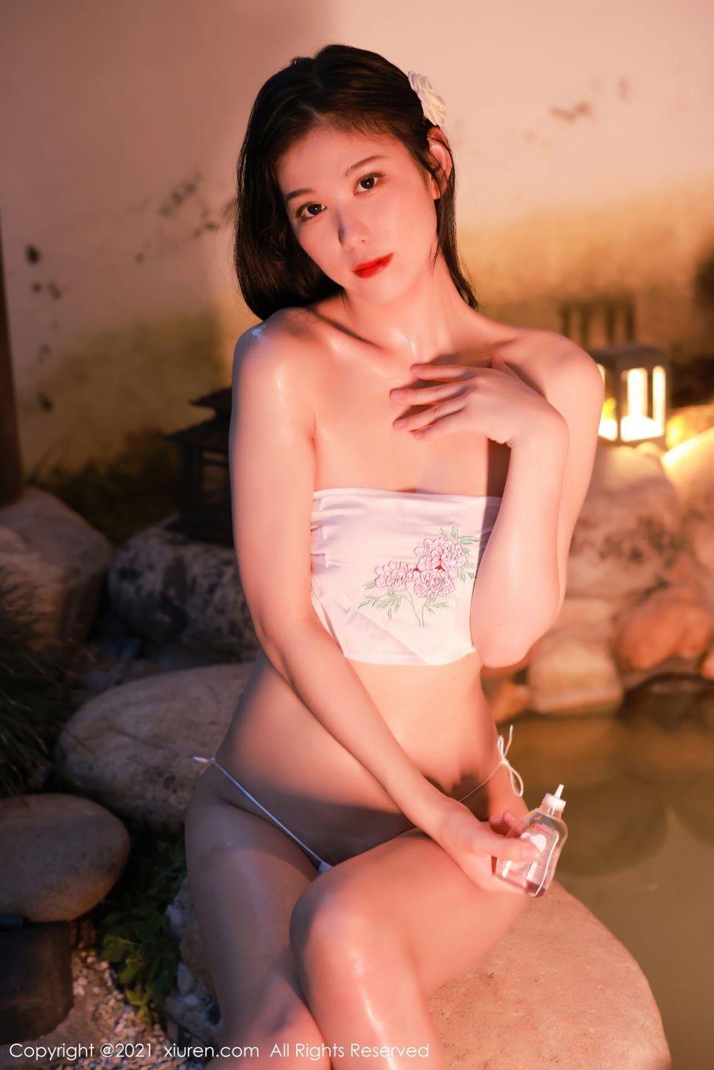 长腿美人李雅柔 古风系列抹胸浴池