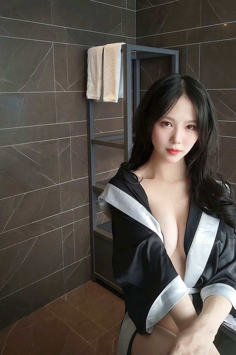 抖娘利世今夜不归