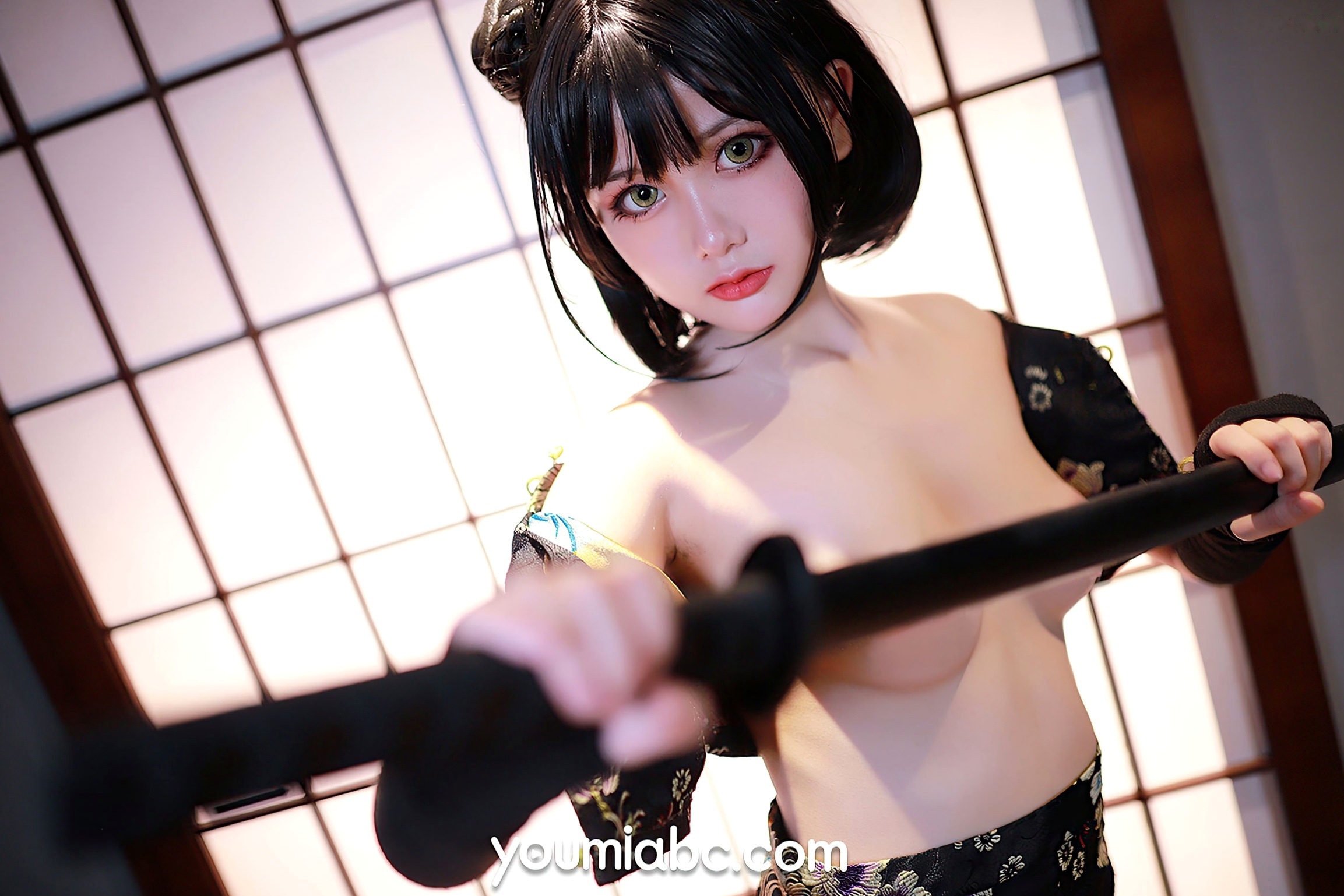 YouMi尤蜜-2020.12.12-您的蛋蛋-《旗袍武士娘》角色扮演性感私房照,改良旗袍与黑丝诱惑,又飒又美