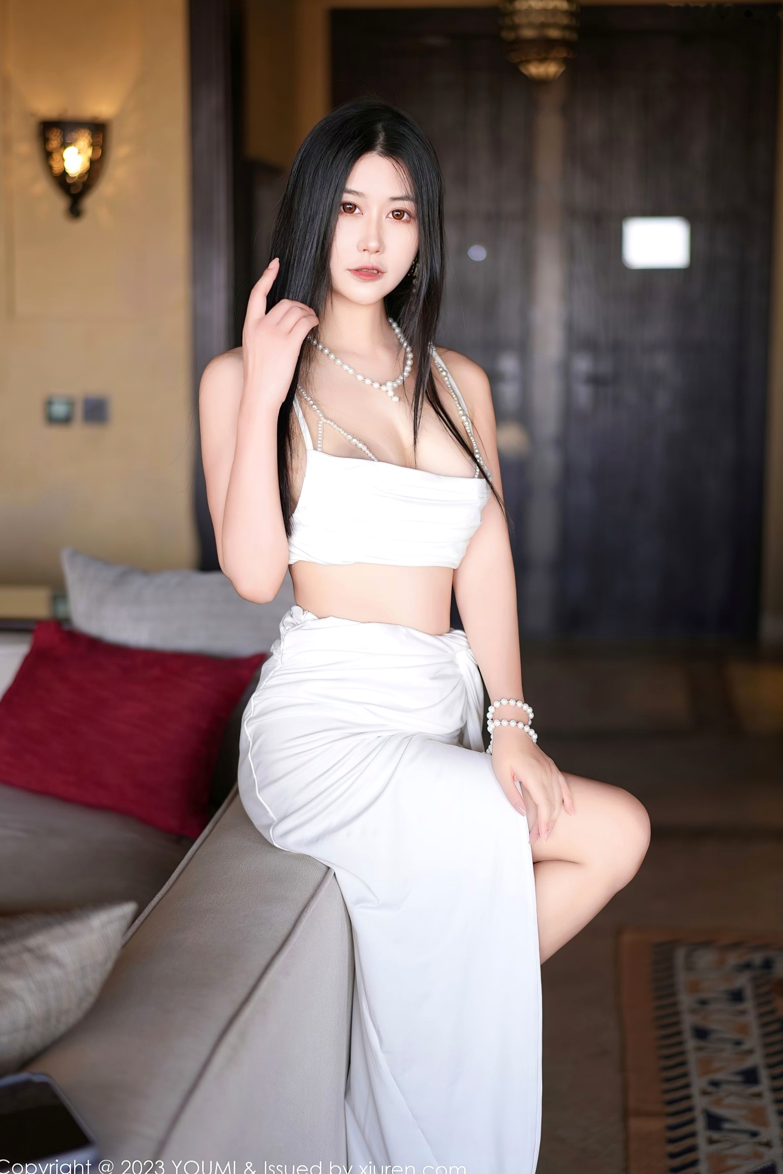 YouMi尤蜜荟-971-Laura阿姣:白色珍珠链透视装极致私房写真,魅惑迷人诱惑大片