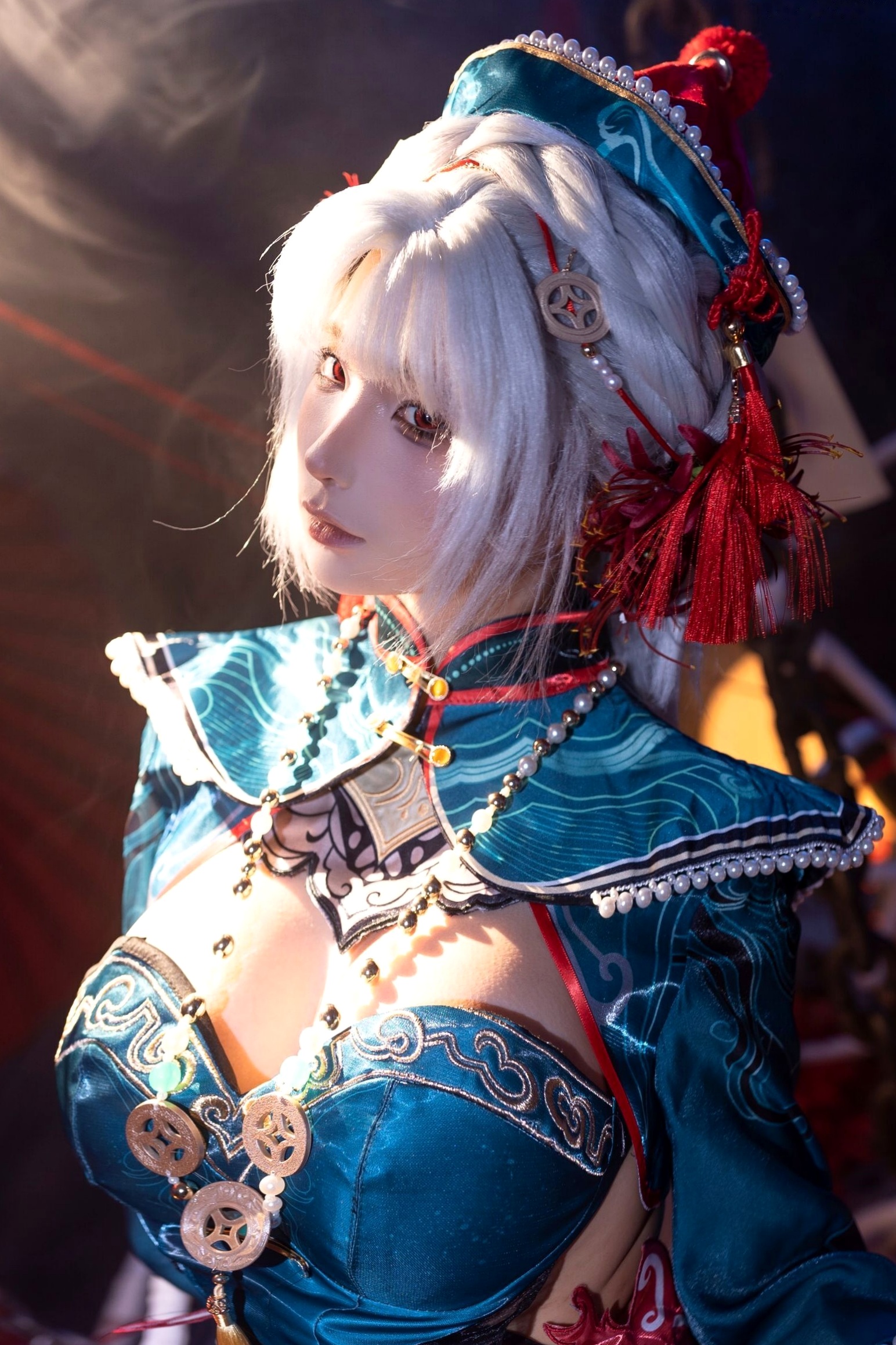 蠢沫沫-2025年08月自拍 紫色蕾丝内衣丝袜复古私房性感写真