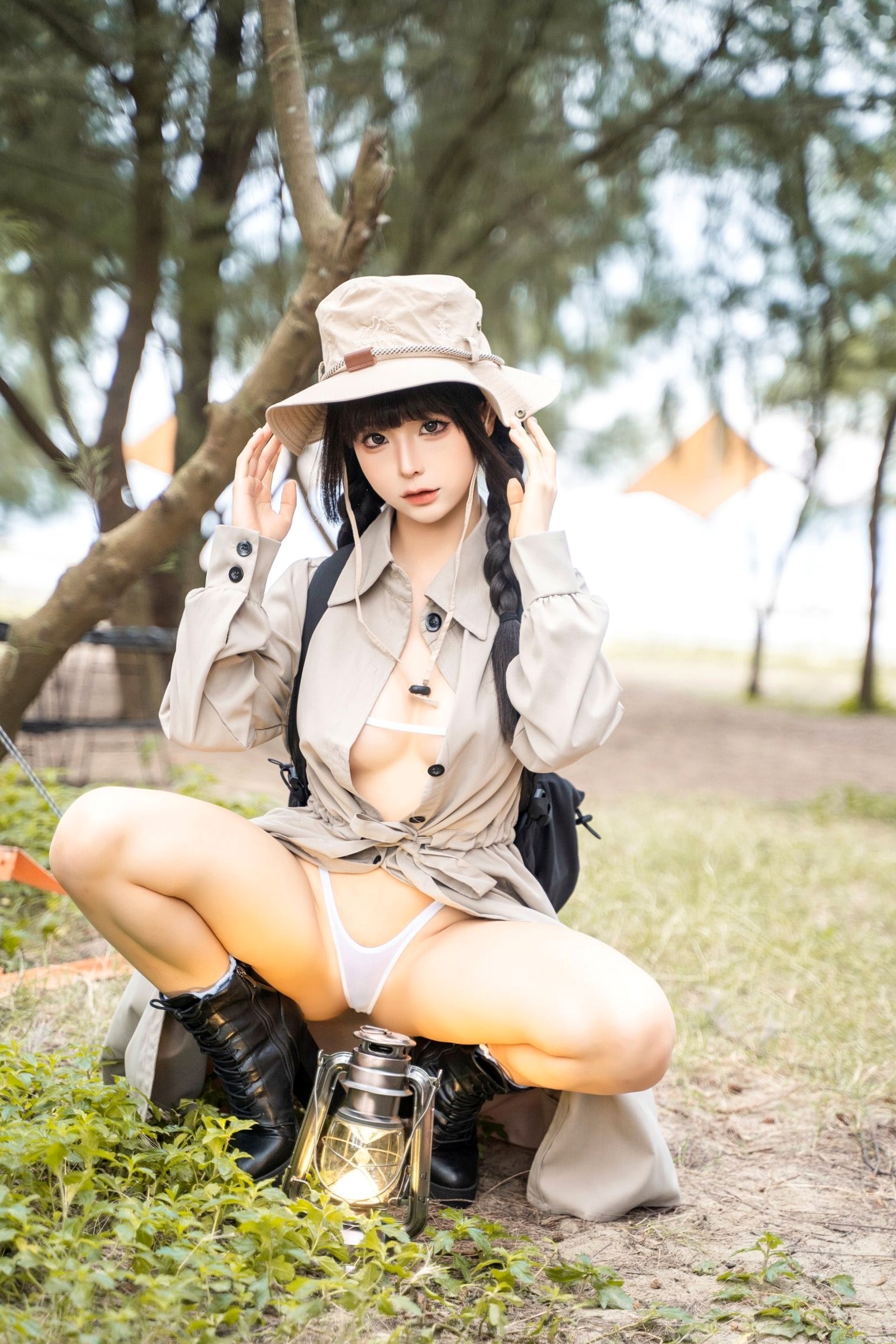 蠢沫沫-露营户外探险,童颜巨乳比基尼私房写真,帐篷里的极致诱惑