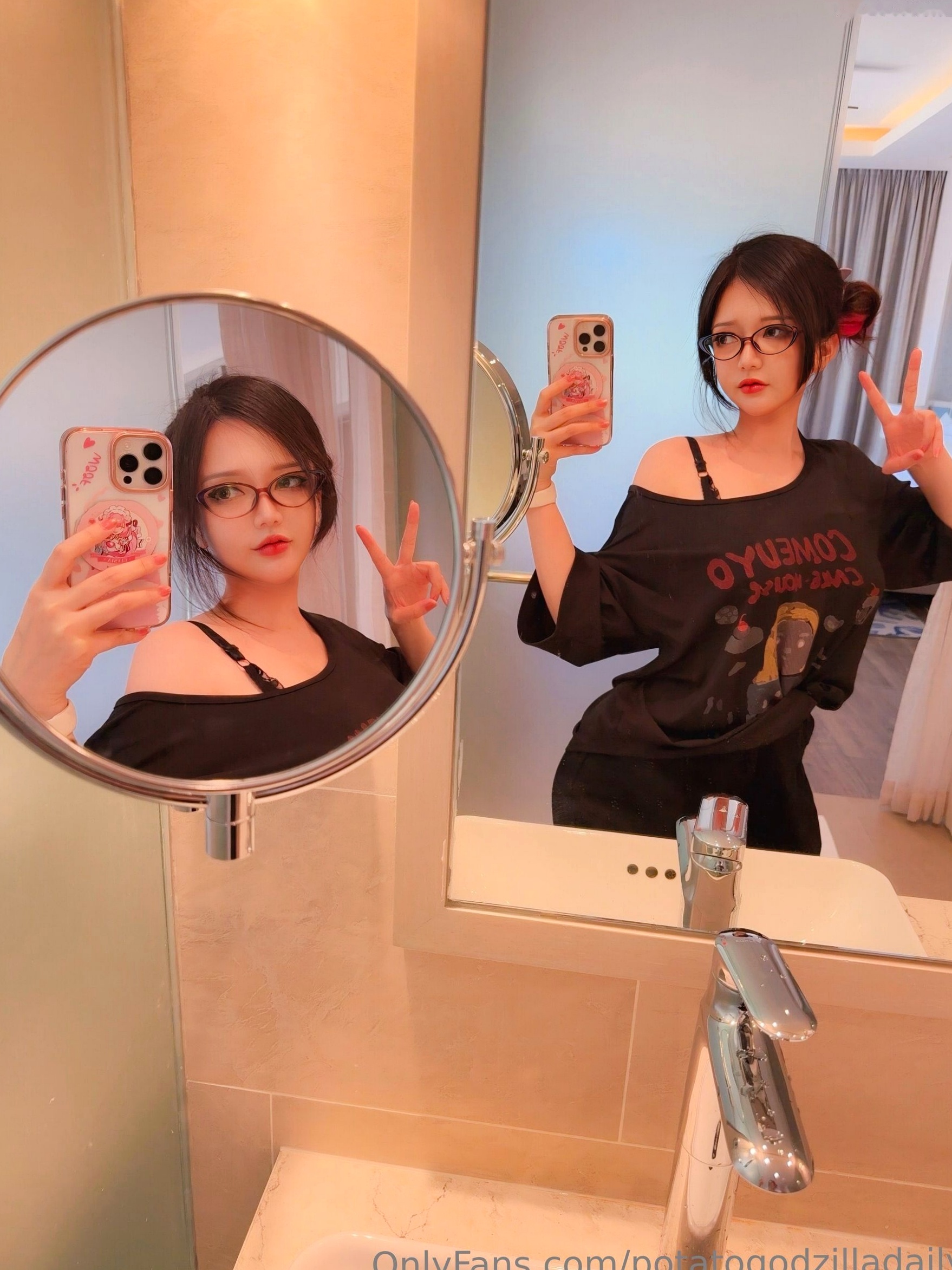 Potato-Godzilla-OnlyFans-Nude-Aug-2025