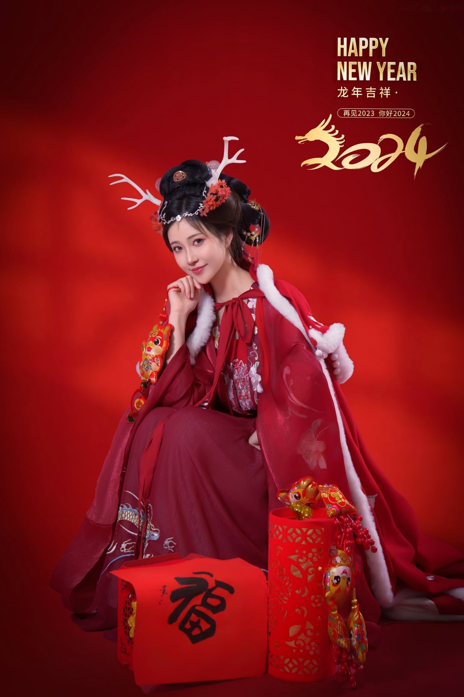 年年-新年快乐-2024龙年新春大尺度私房照-古风红色性感女神