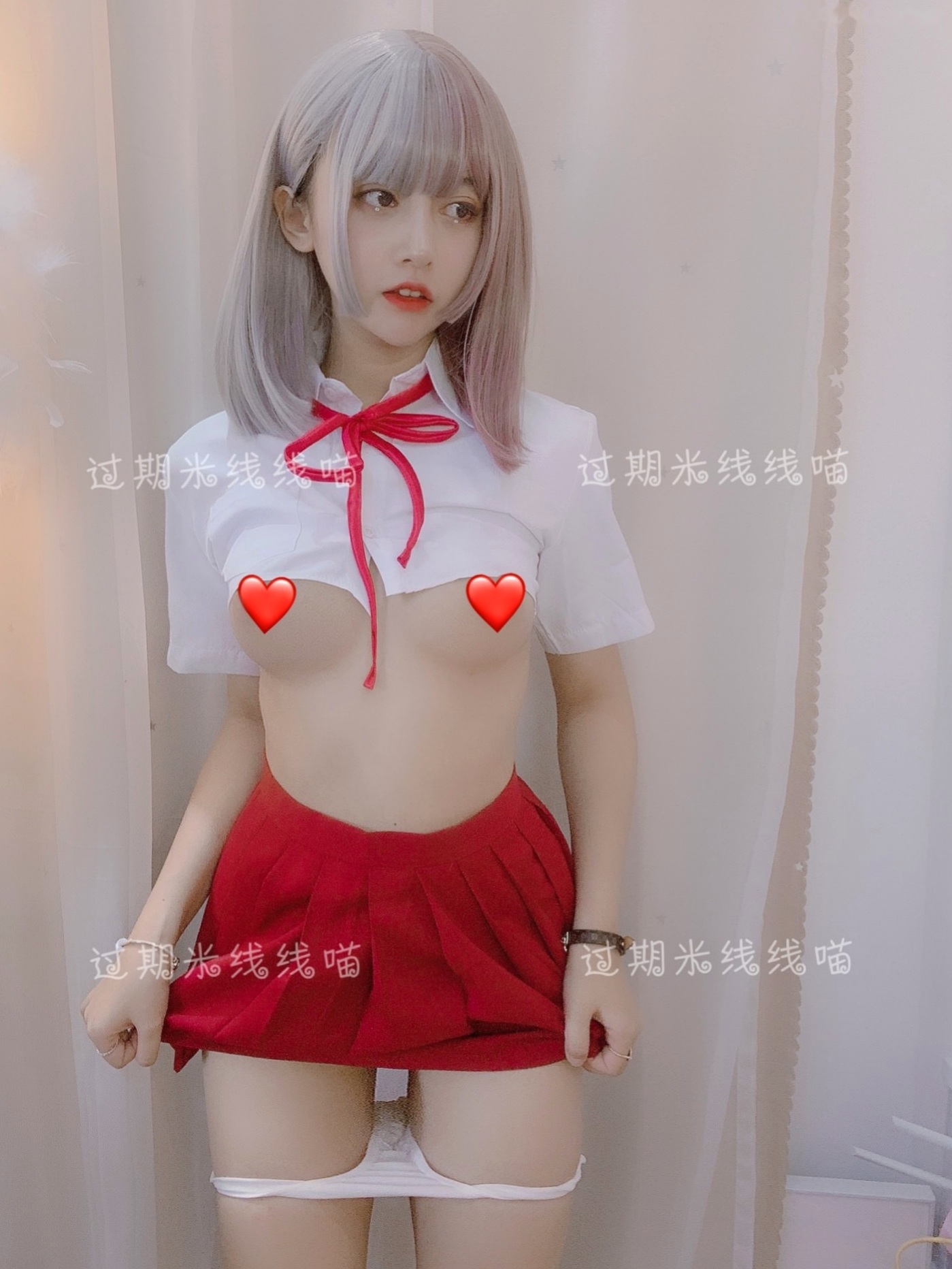 过期米线线喵-红色JK私房写真,大胆尺度角色扮演,极致性感诱惑视觉盛宴