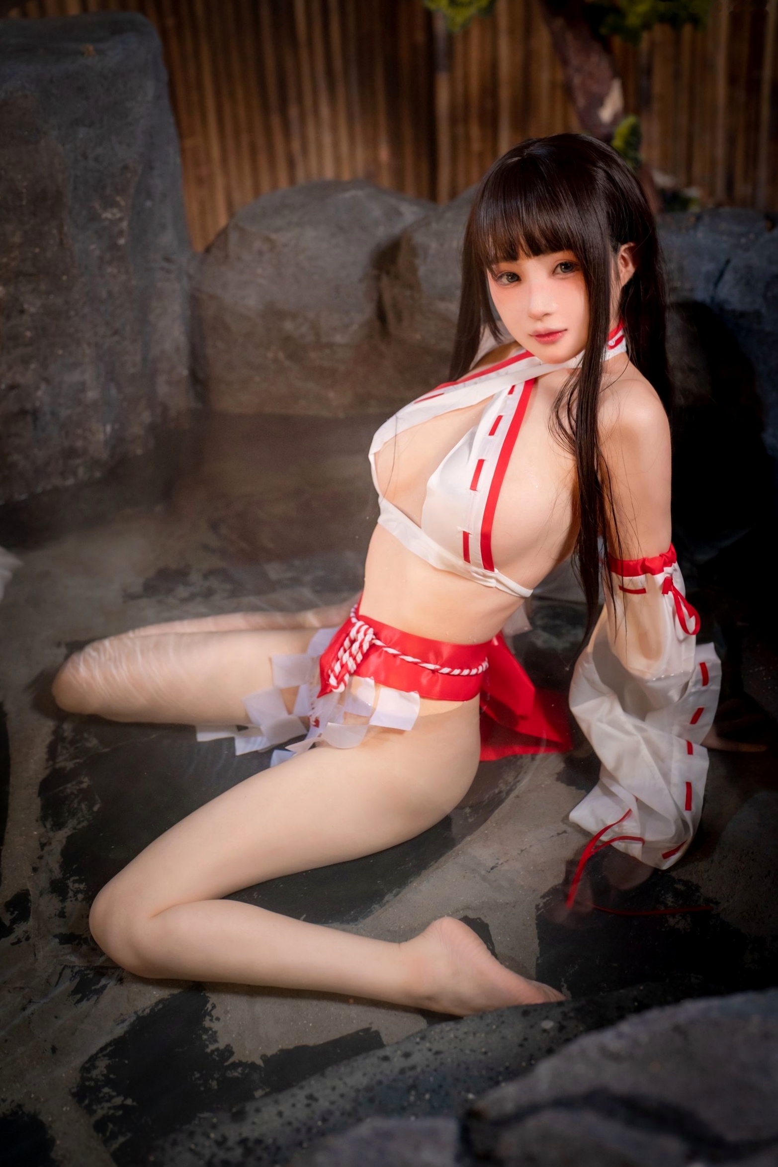 桜井宁宁-045-纯洁巫女:温泉氤氲大尺度私房,极致纯欲和风诱惑