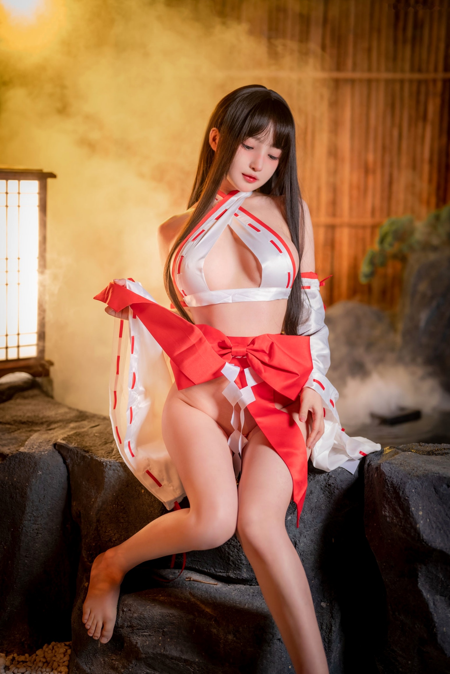桜井宁宁-045-纯洁巫女:温泉氤氲大尺度私房,极致纯欲和风诱惑