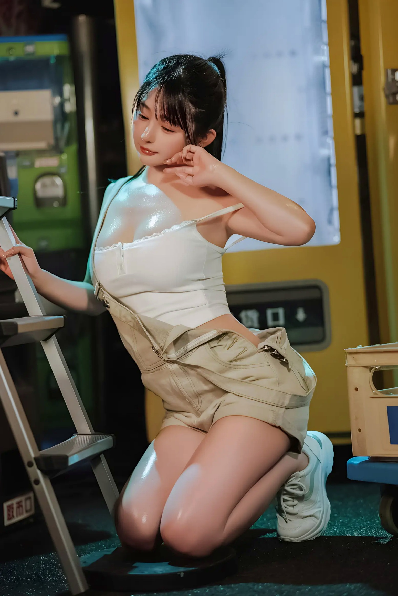 桜井宁宁 - 失眠冲剂,极致湿身诱惑,白色背心与牛仔装下的性感私房写真