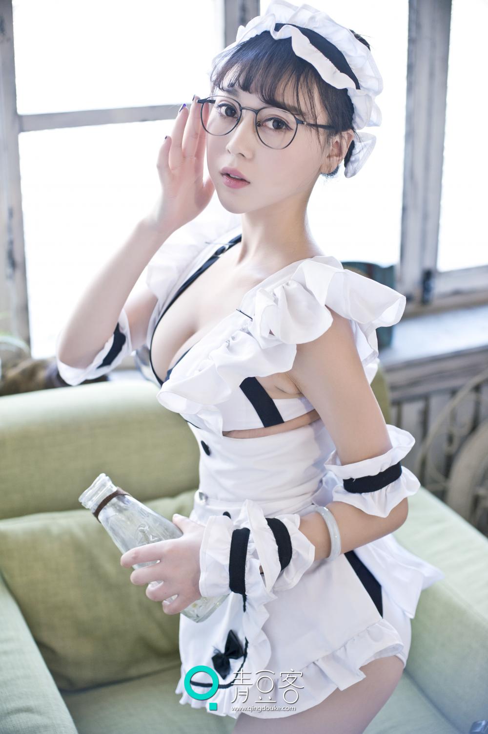赵小米Kitty女仆装乖巧写真 壁纸图片可爱萌萌