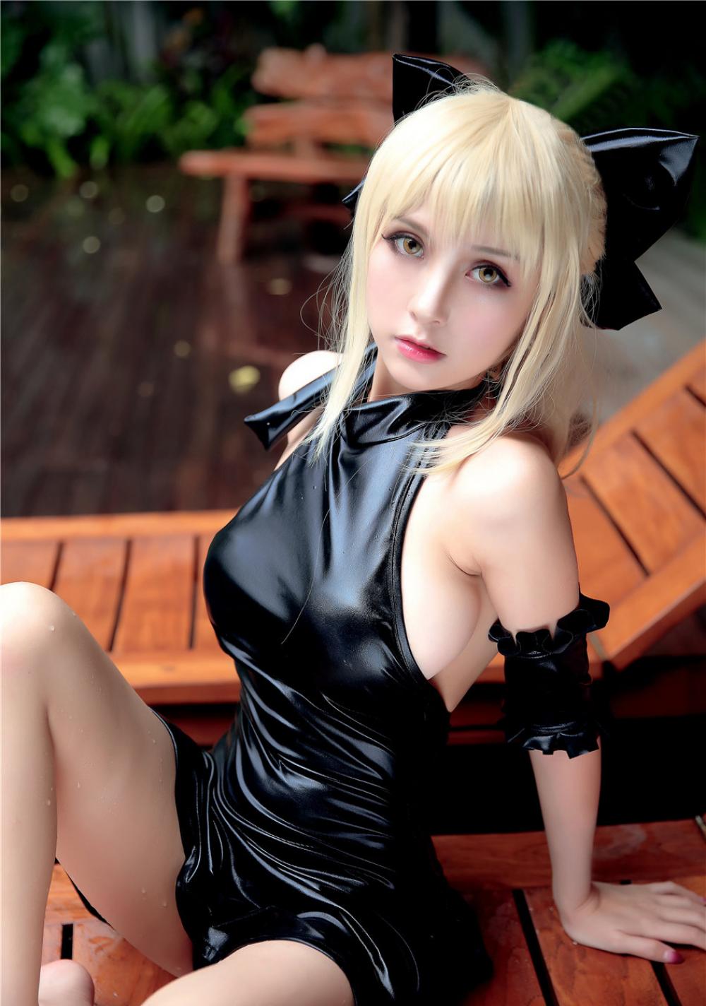 诱人美女夏美酱性感美乳极致诱惑高清写真图片