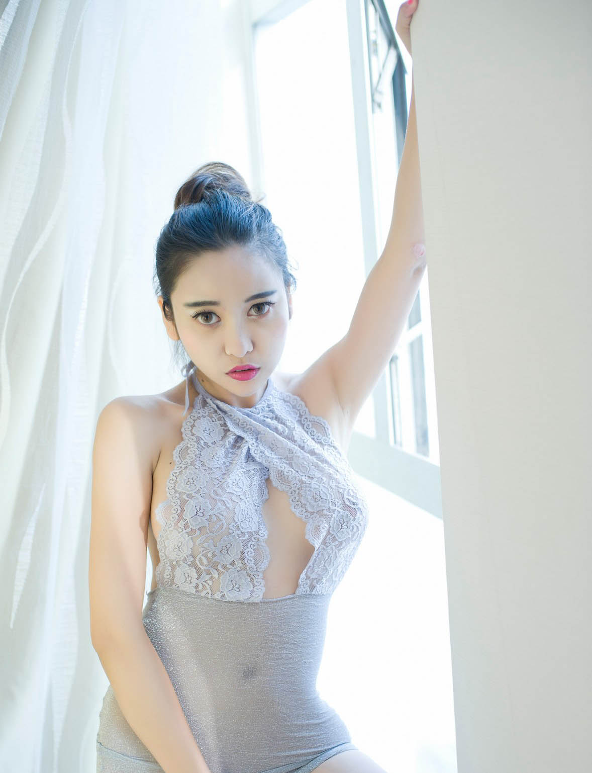 惹火美女李梓熙情趣内衣诱惑私房照