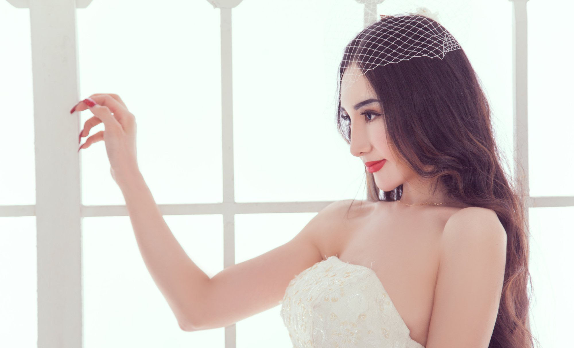 清纯美女阿依努尔瓦娅唯美小清新写真