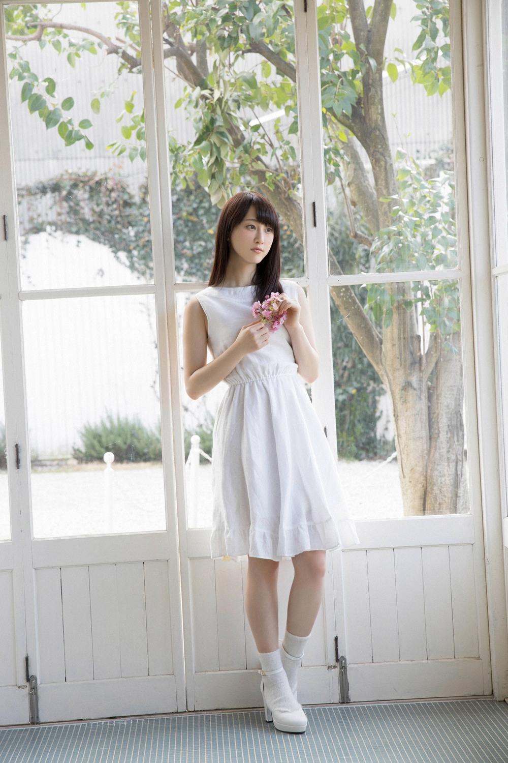 丰满诱人mm松井玲奈性感写真