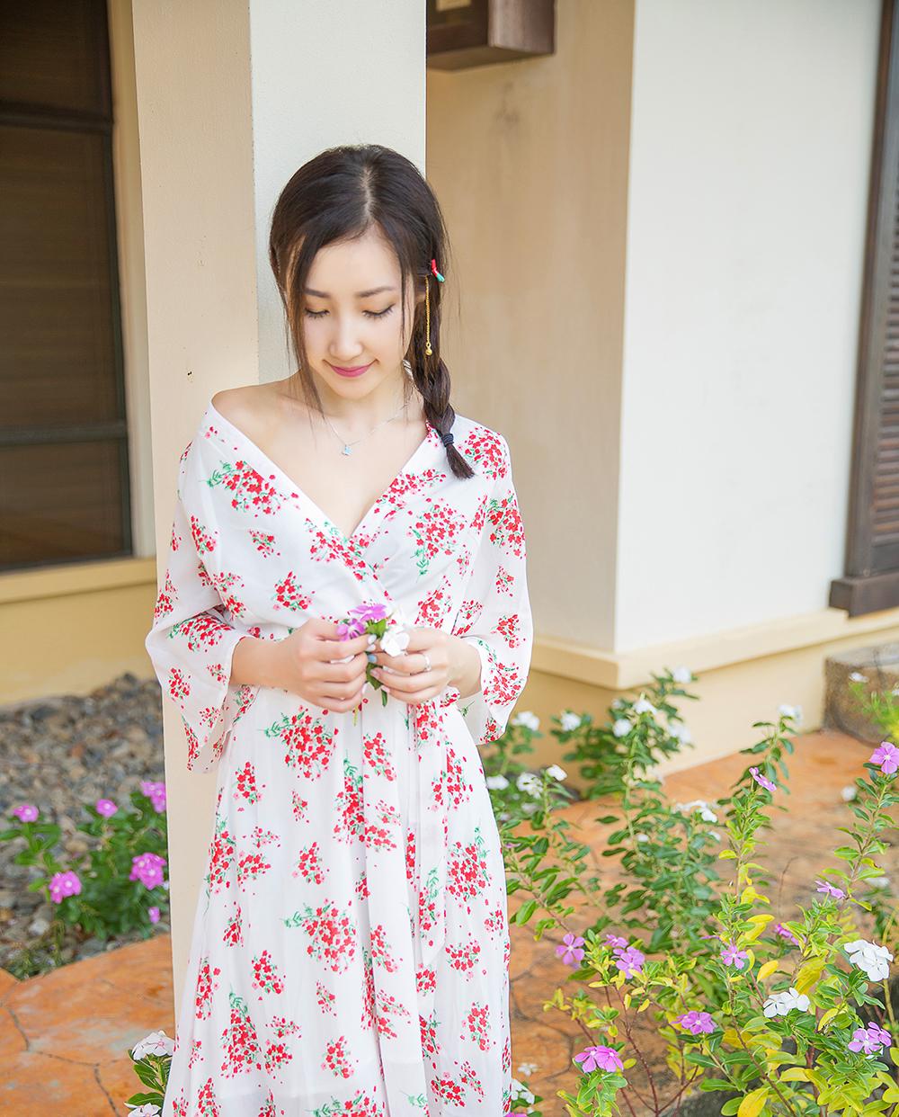 女神Yumi尤美美艳诱惑性感写真