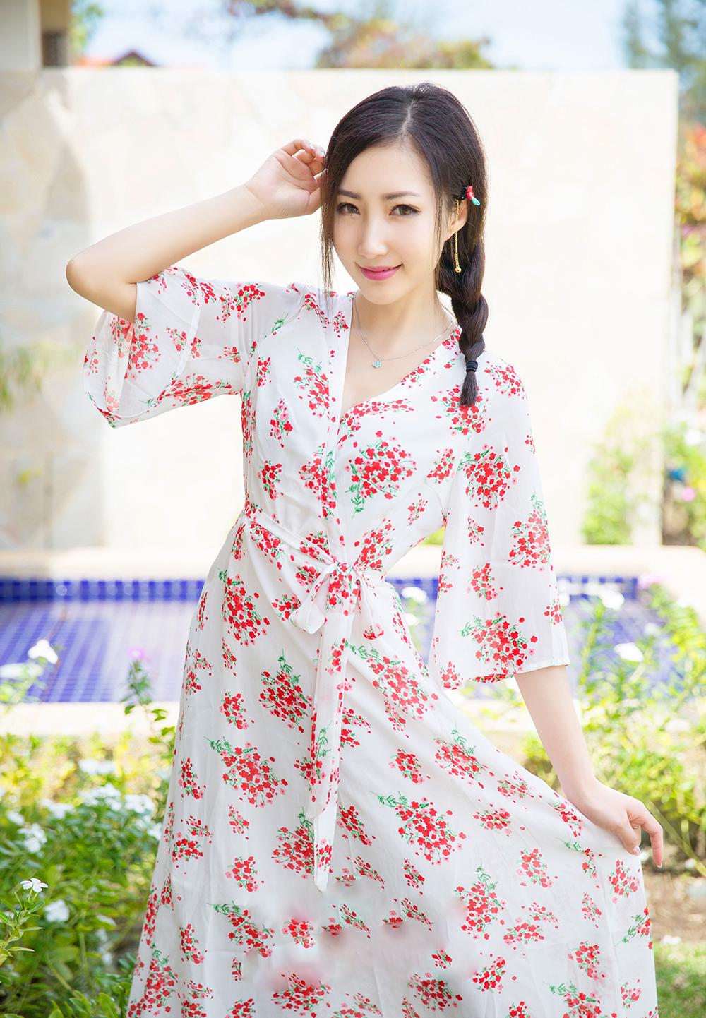 双马尾美女Yumi尤美性感诱惑写真