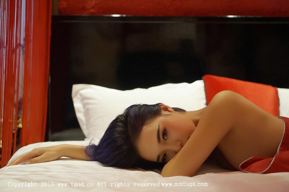 性感美女CyberJelly霜爷情趣人体写真