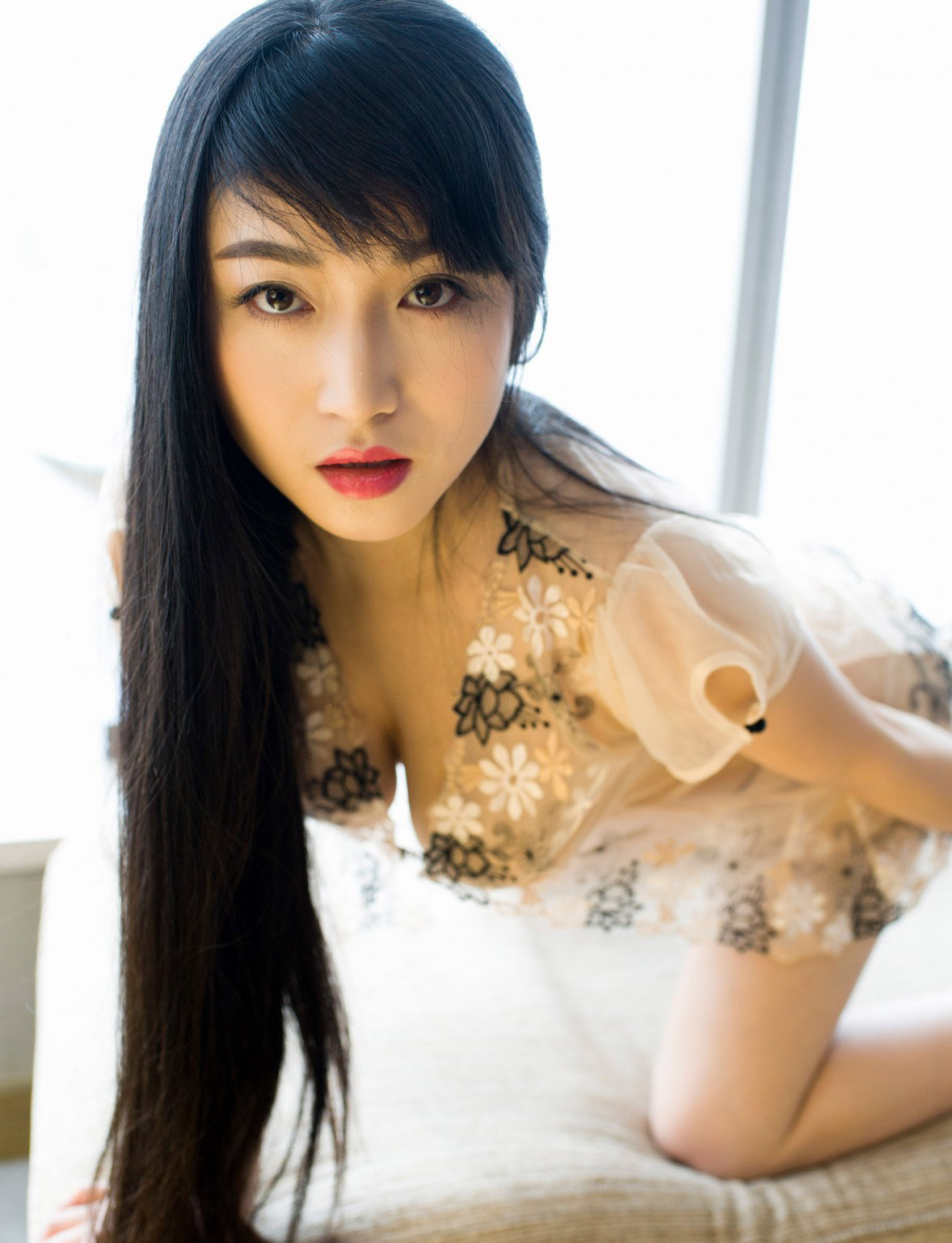 巨乳美女盼盼玉奴大尺度私房照下载