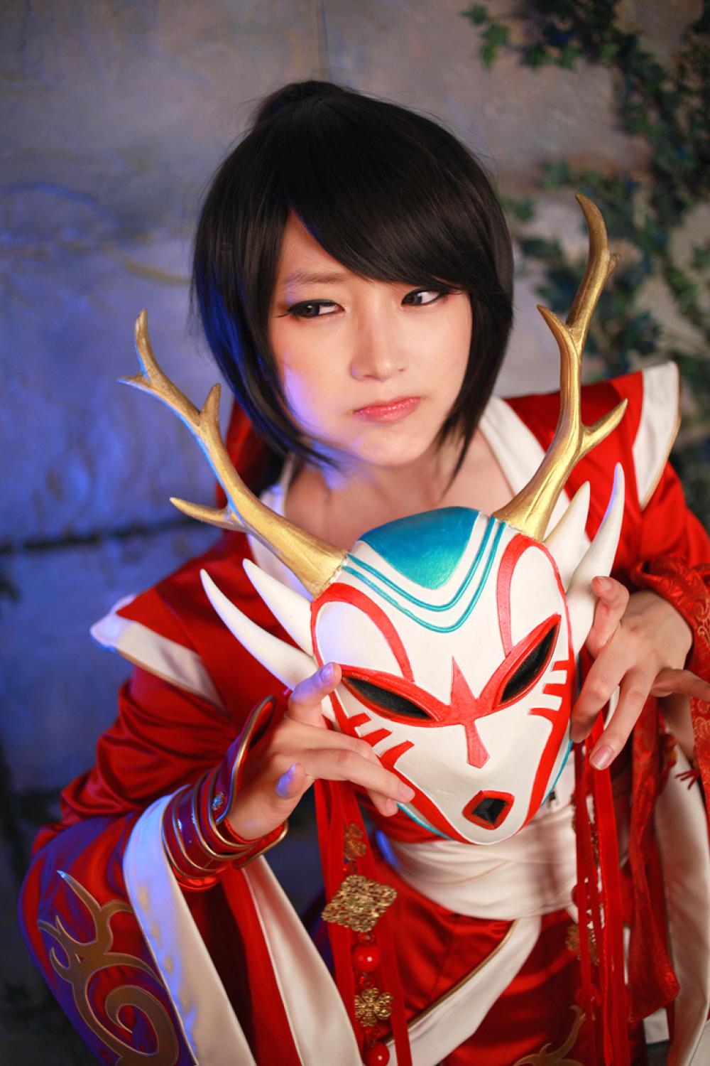 《英雄联盟》鬼武姬阿卡丽性感美女Cosplay - 螺旋猫Doremi