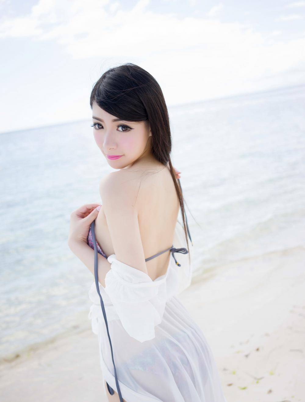 极品美女Mara酱性感裸背写真