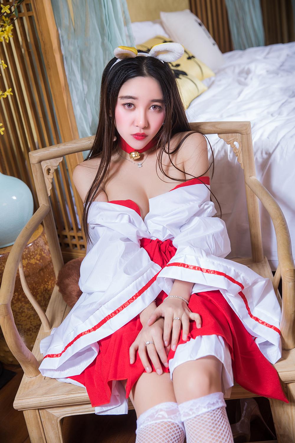 娇羞少女李梓熙无遮挡cos美图欣赏
