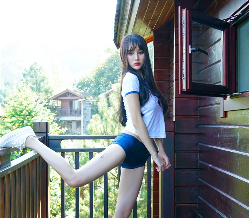 Cheryl青树户外写真 身材极好