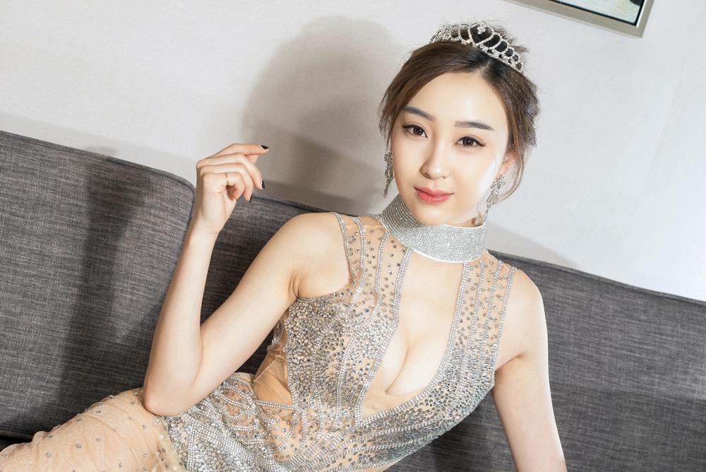 克拉女神张茜极致诱惑火辣写真