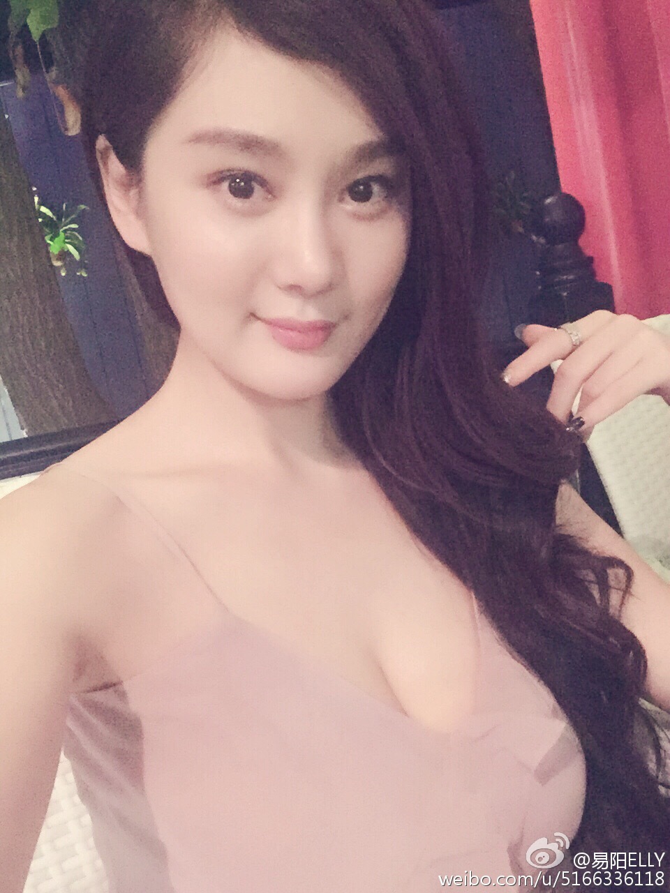 极品美模易阳ELLY性感美女图片