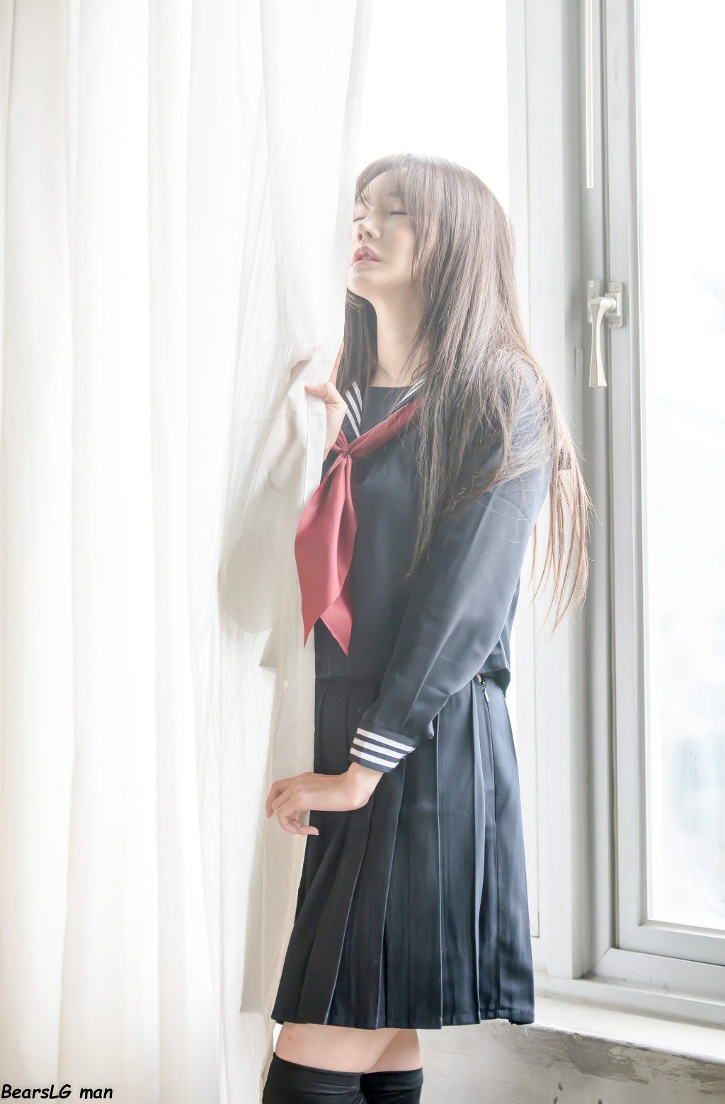 性感妖娆少妇韩佳恩学生妹制服诱惑长腿尤物私房照