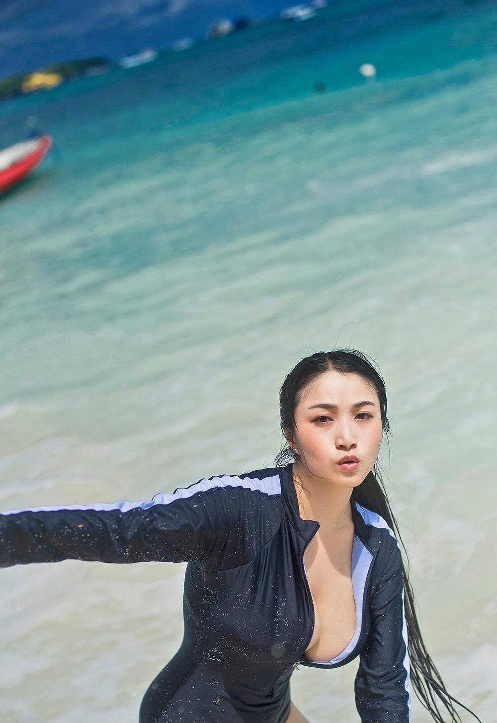 爆乳柔情盼盼玉奴海边湿身泳装写真