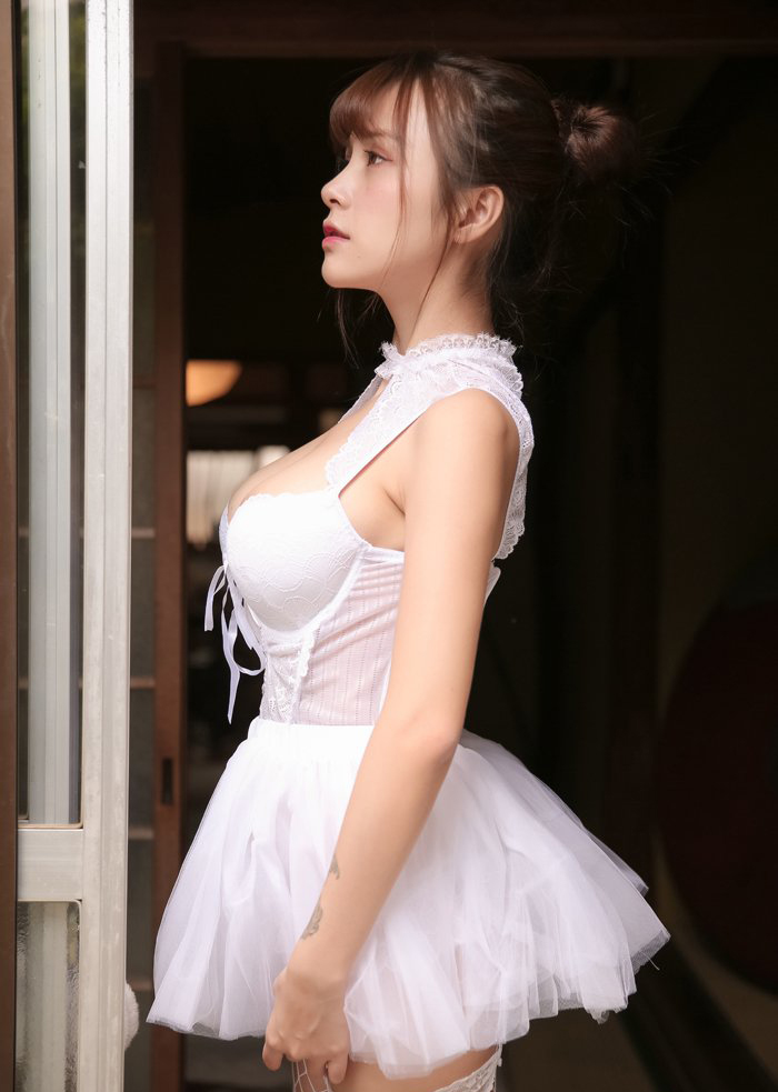 清纯少女酱夏美酱诱惑迷人写真
