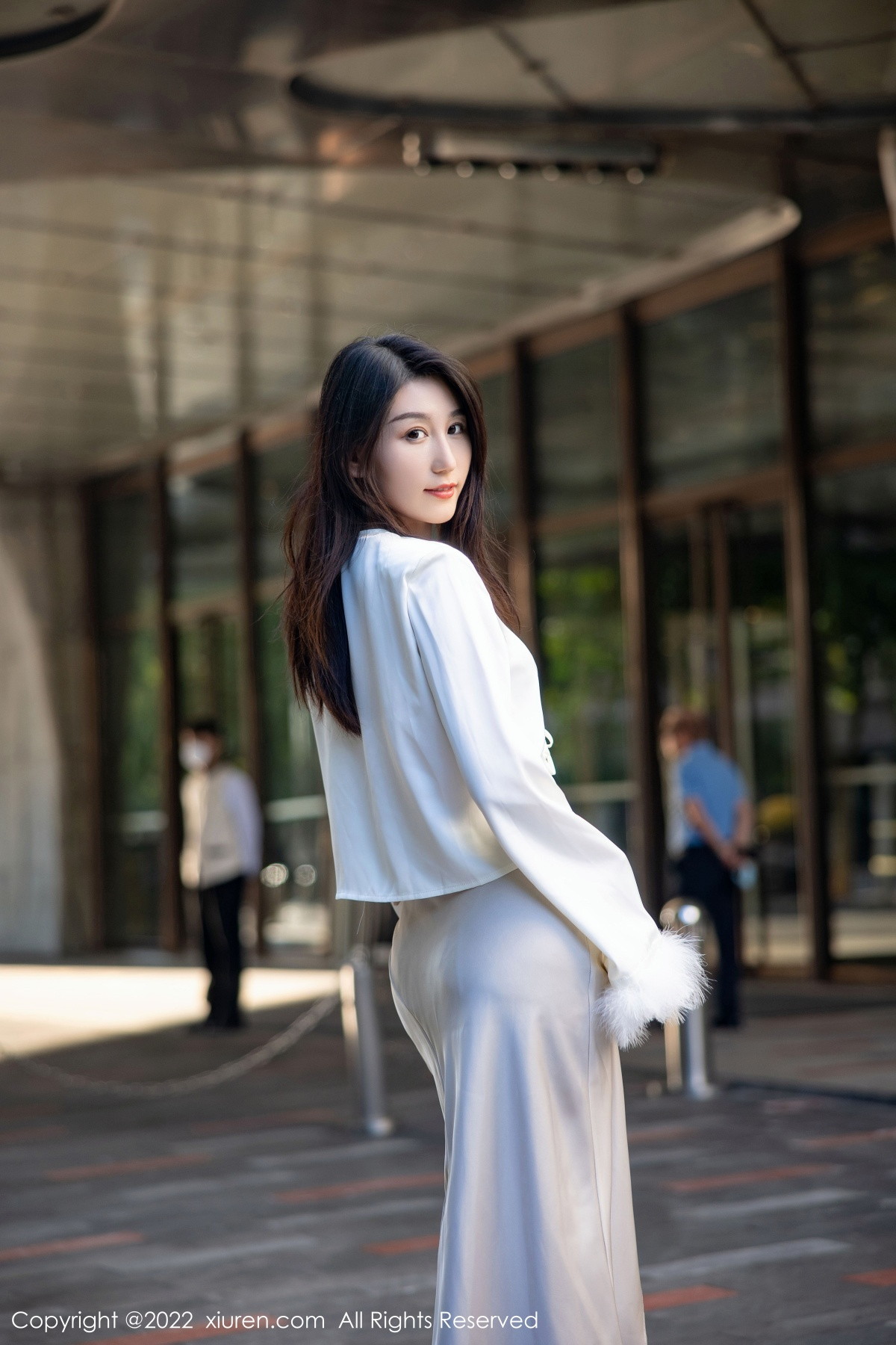 [XiuRen]高清写真图 2022.10.20 No.5734 薇薇酱 成熟美腿