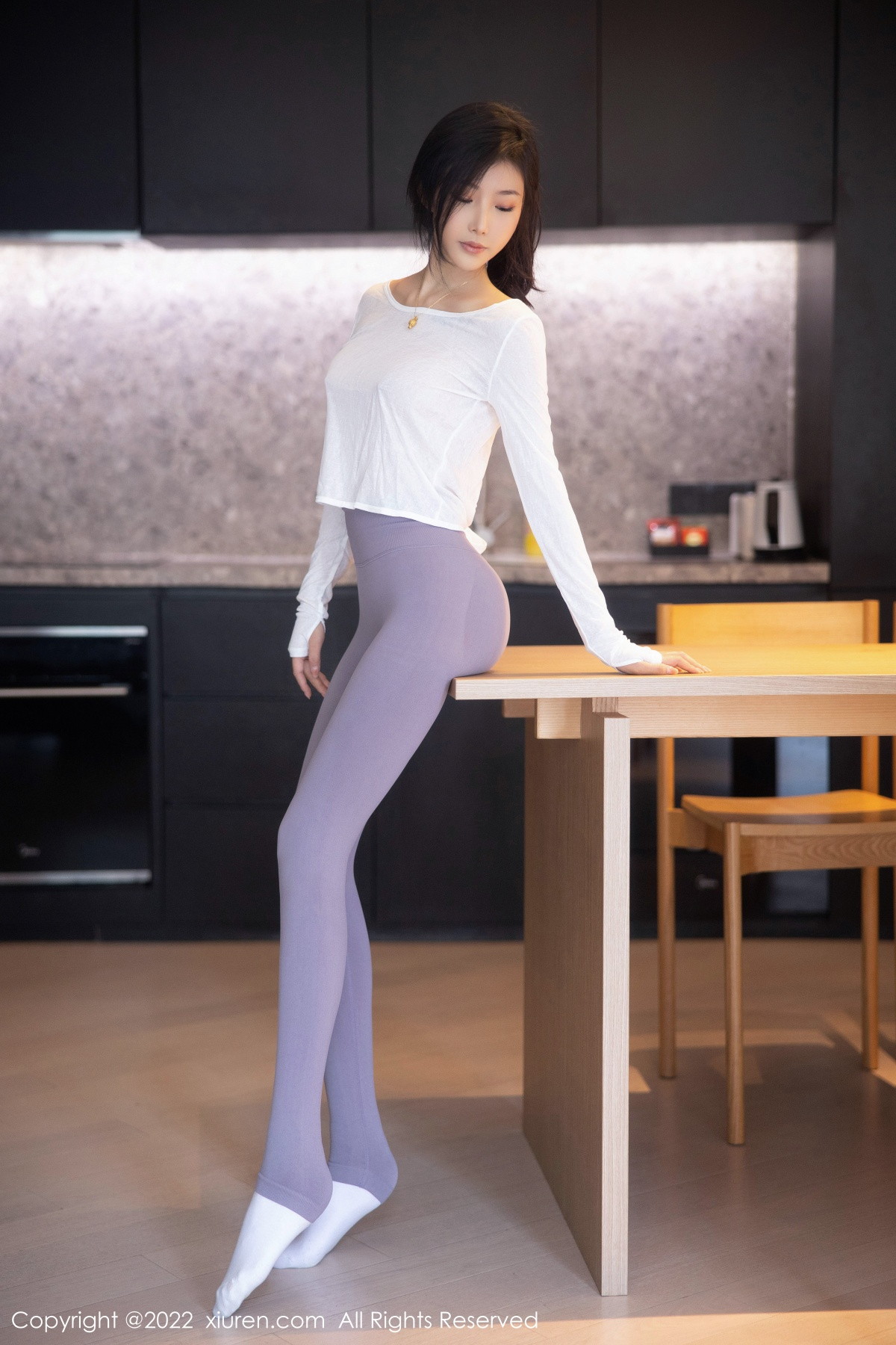 [XiuRen]高清写真图 2022.11.03 No.5799 苏苏阿 新人瑜伽服