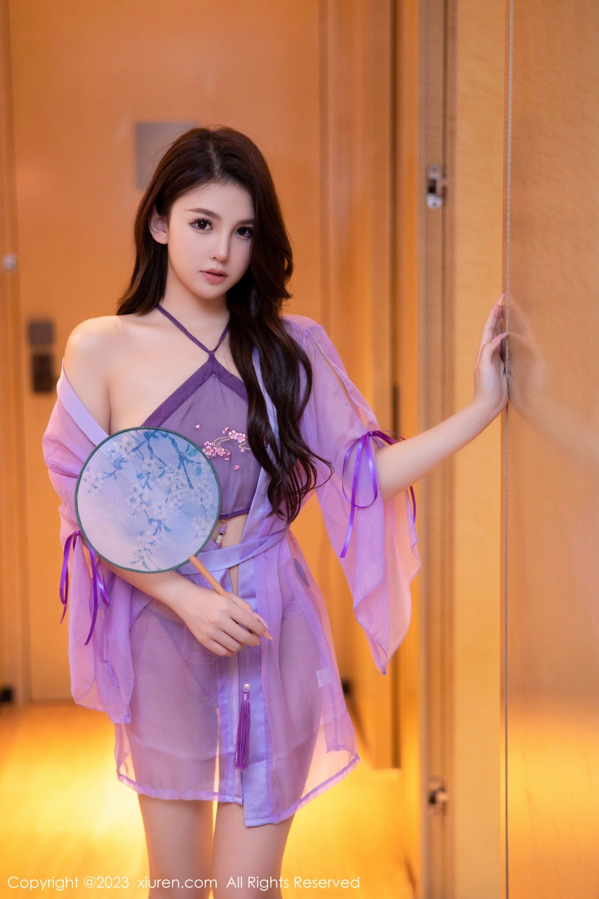 [XiuRen]高清写真图 2023.01.03 No.6077 美羊羊 古装美腿