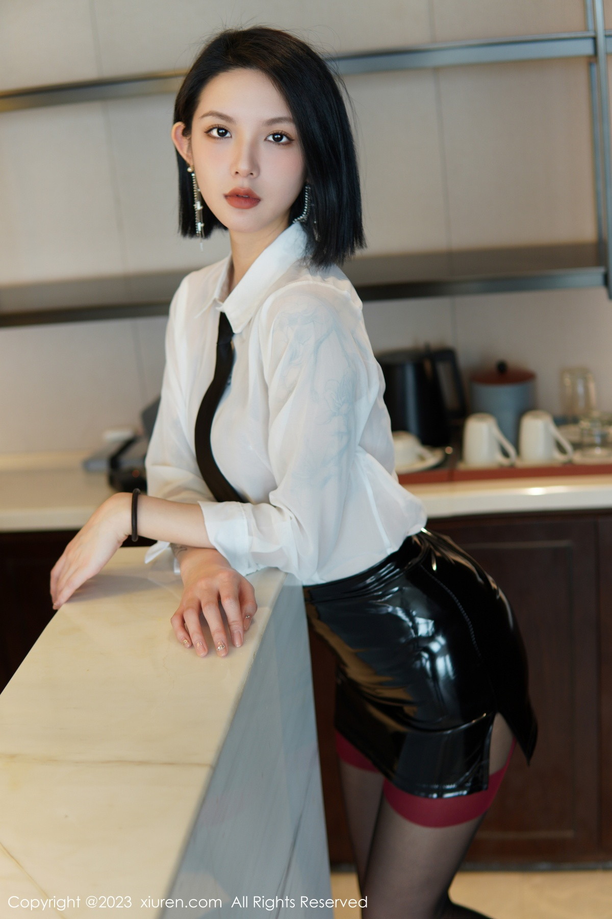 [XiuRen]高清写真图 2023.01.19 No.6158 乔一一 蕾丝内衣