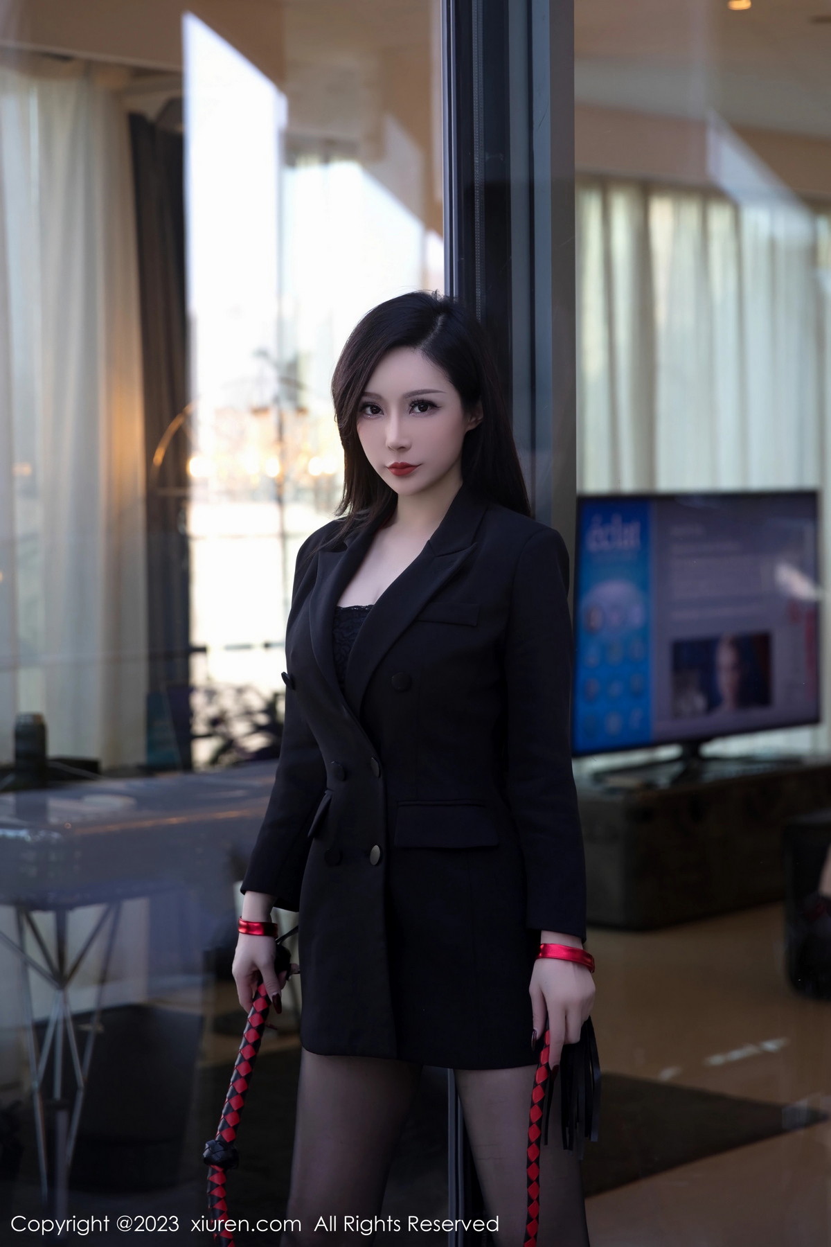 [XiuRen]高清写真图 2023.02.21 No.6294 大琪琪Emily 新人黑丝