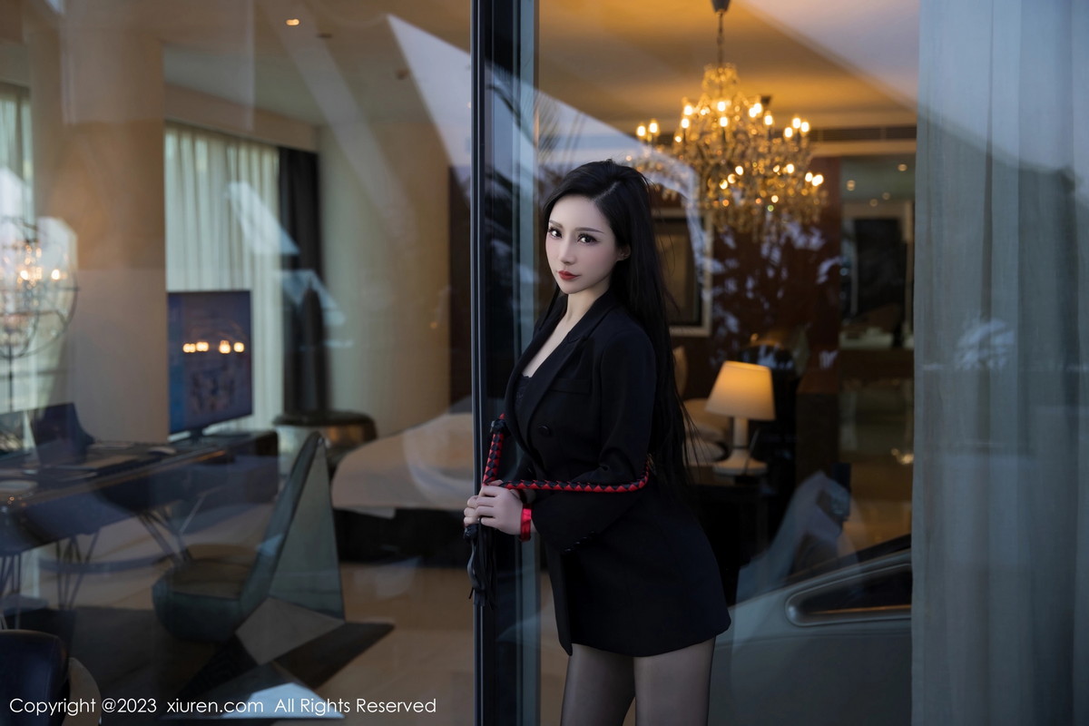 [XiuRen]高清写真图 2023.02.21 No.6294 大琪琪Emily 新人黑丝