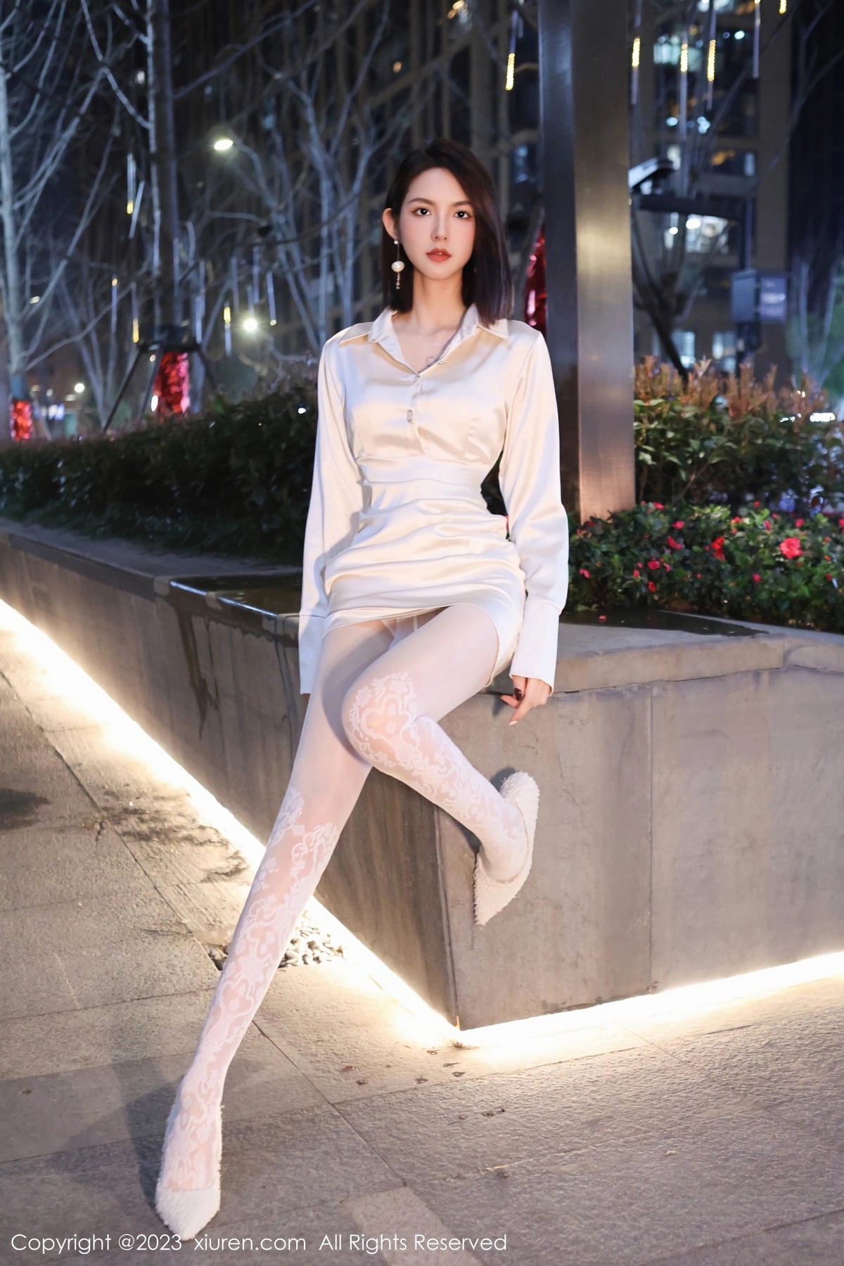 [XiuRen]高清写真图 2023.03.10 No.6393 乔一一 丝袜美腿