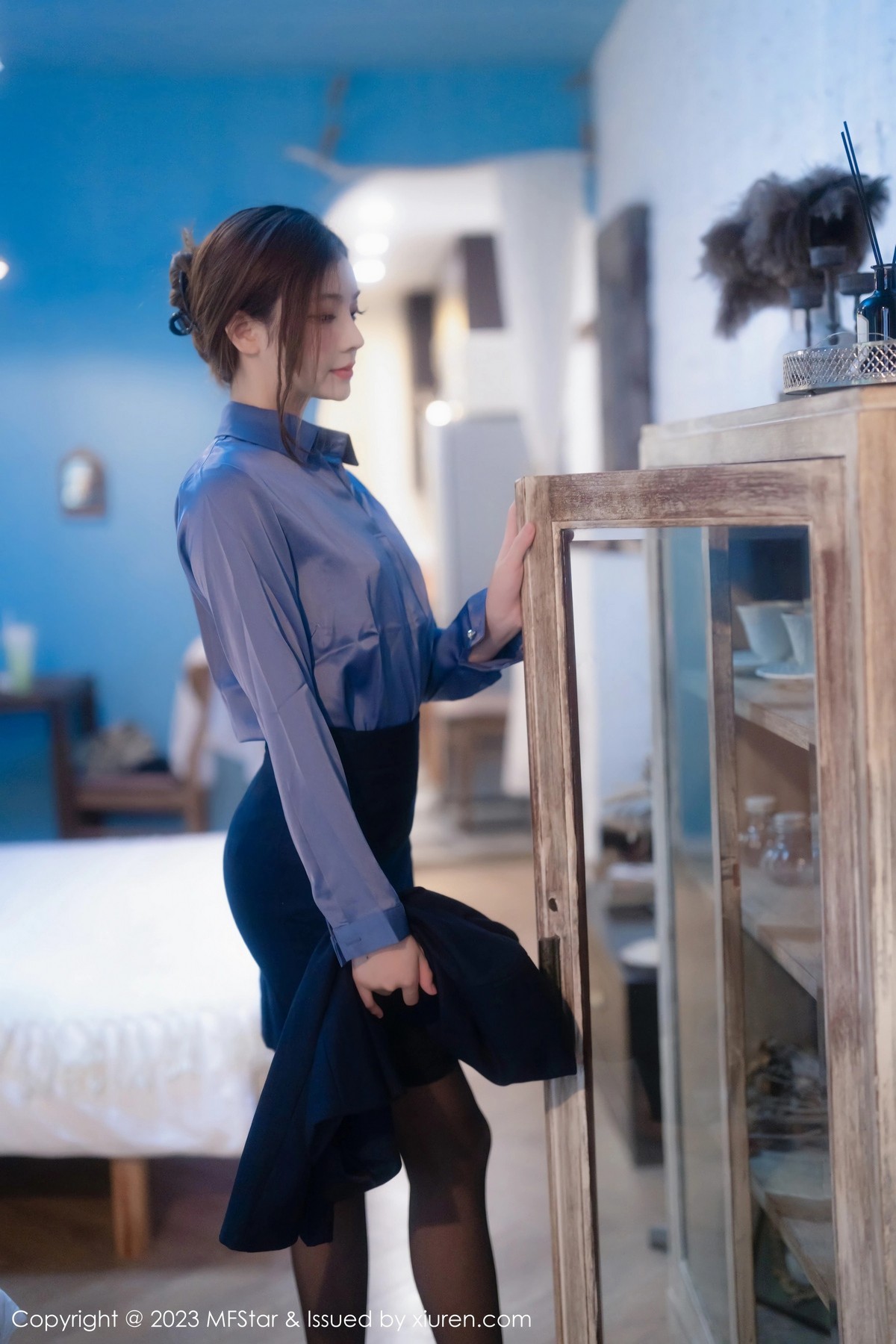 [MFStar]高清写真图 2023.04.18 VOL.610 加朵babe 短裙美腿