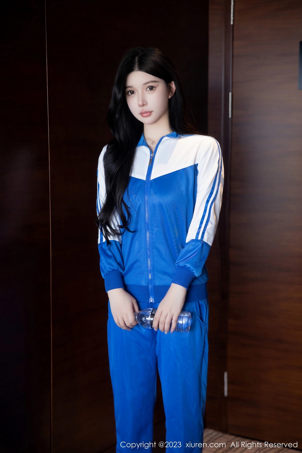 [XiuRen]高清写真图 2023.04.28 No.6660 林珊珊 运动服美腿