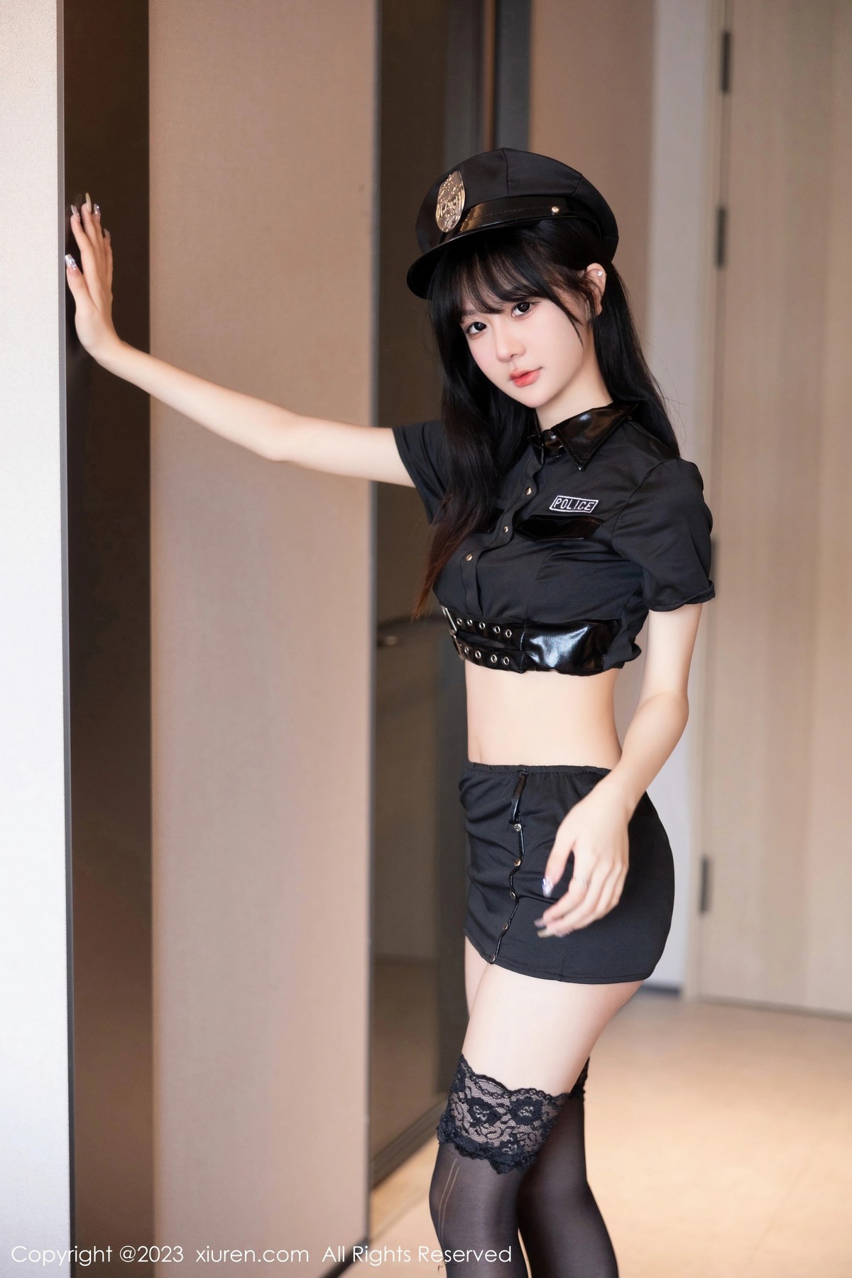 [XiuRen]高清写真图 2023.06.02 No.6851 幼幼 制服美腿